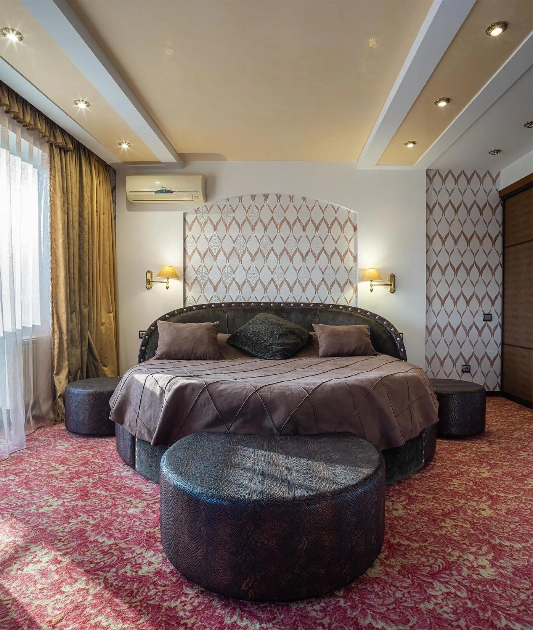 Photo of the whole room, Bed in Eurohotel