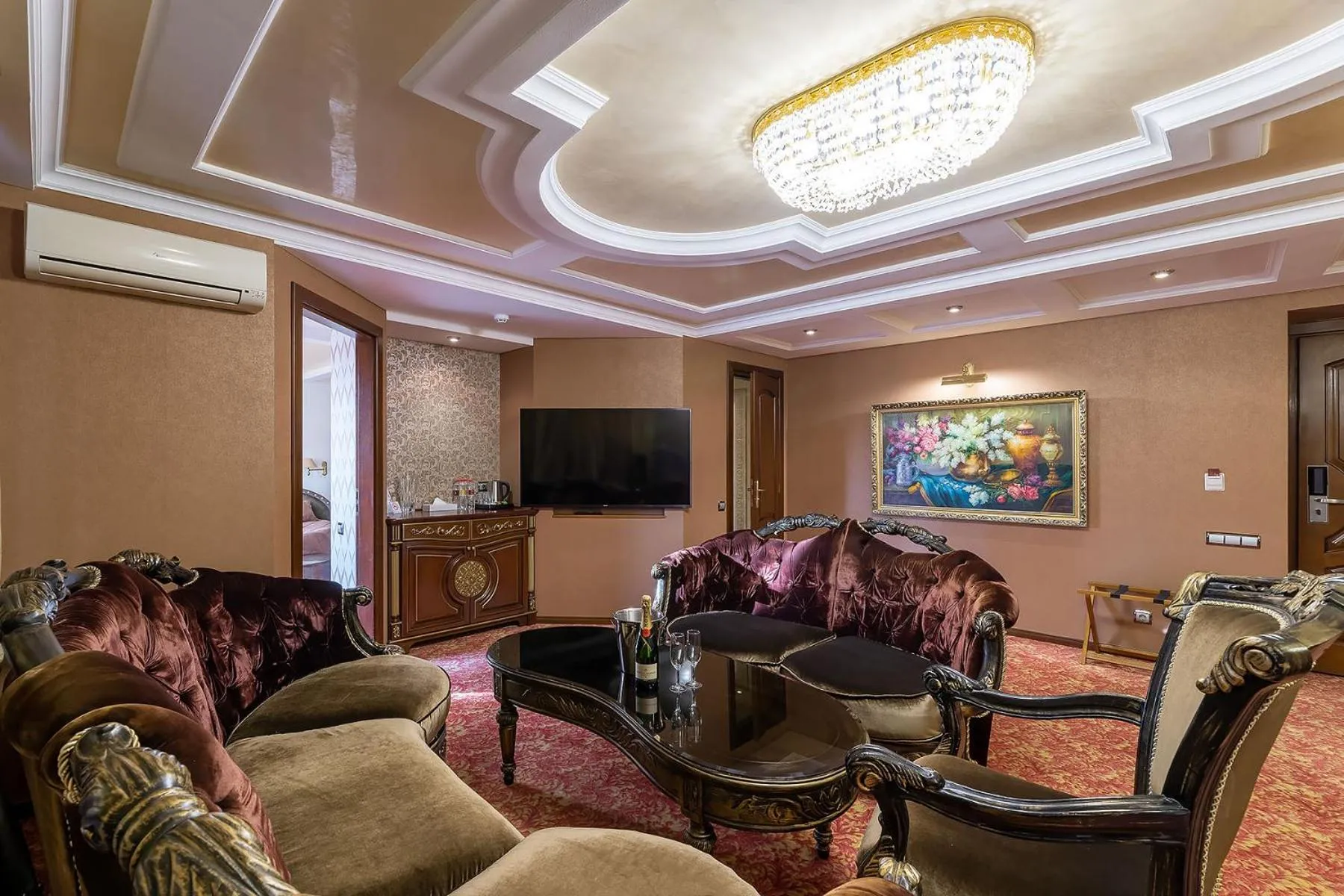 Photo of the whole room in Eurohotel