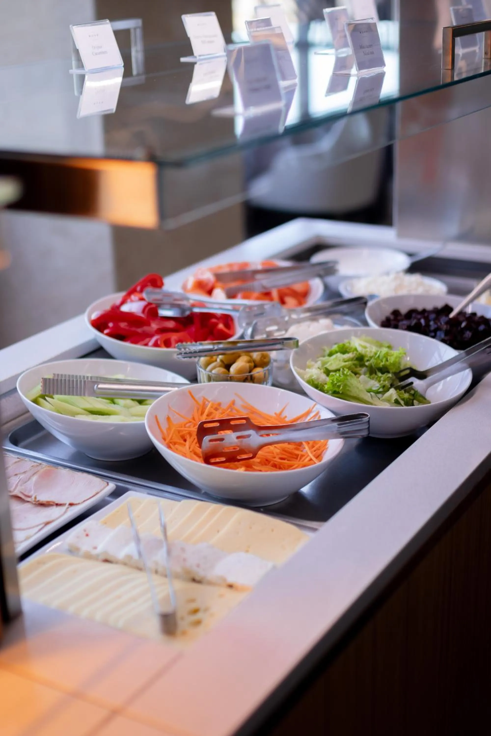 Restaurant/places to eat in Eurohotel