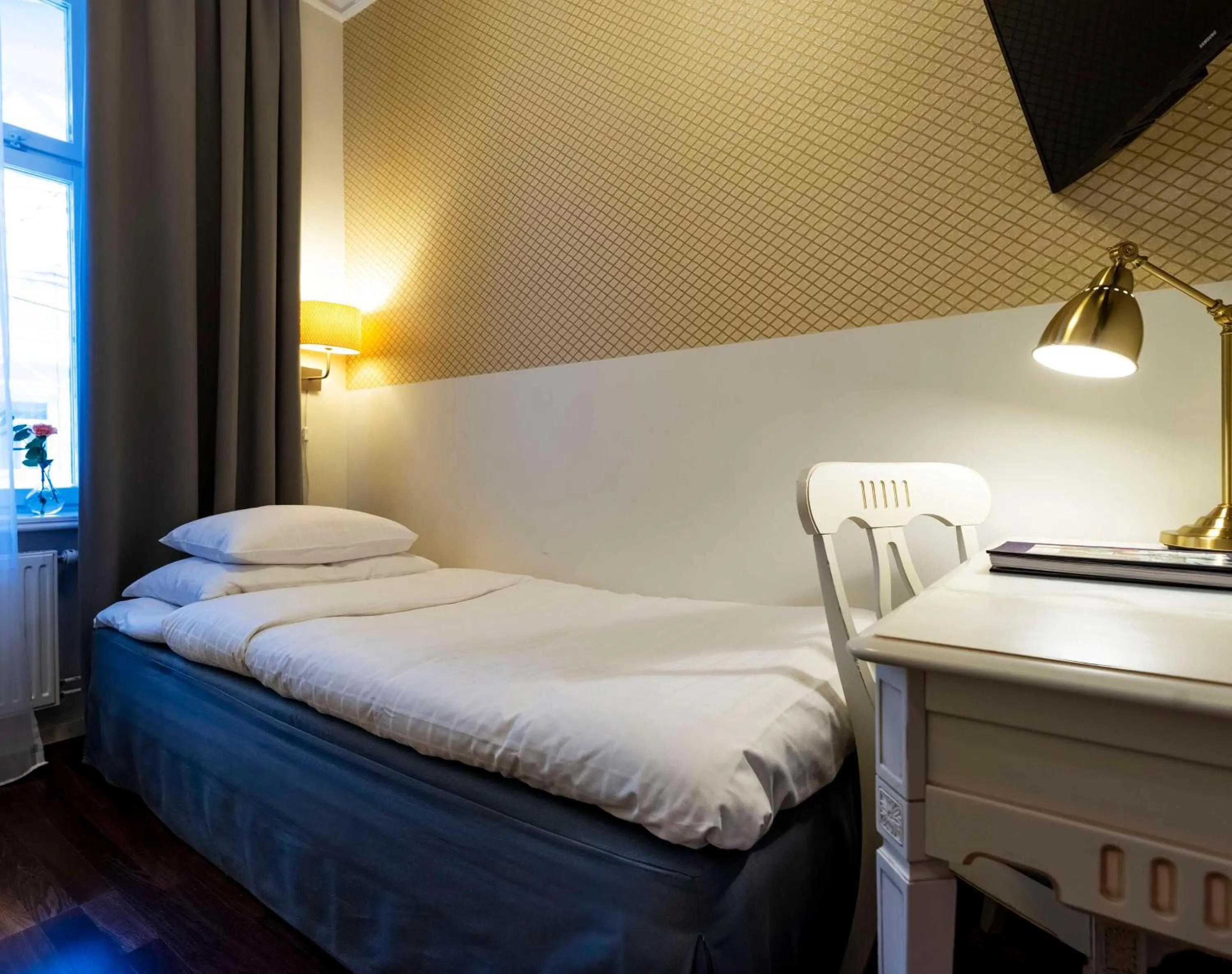 Bedroom, Bed in Best Western Hotel Bentleys