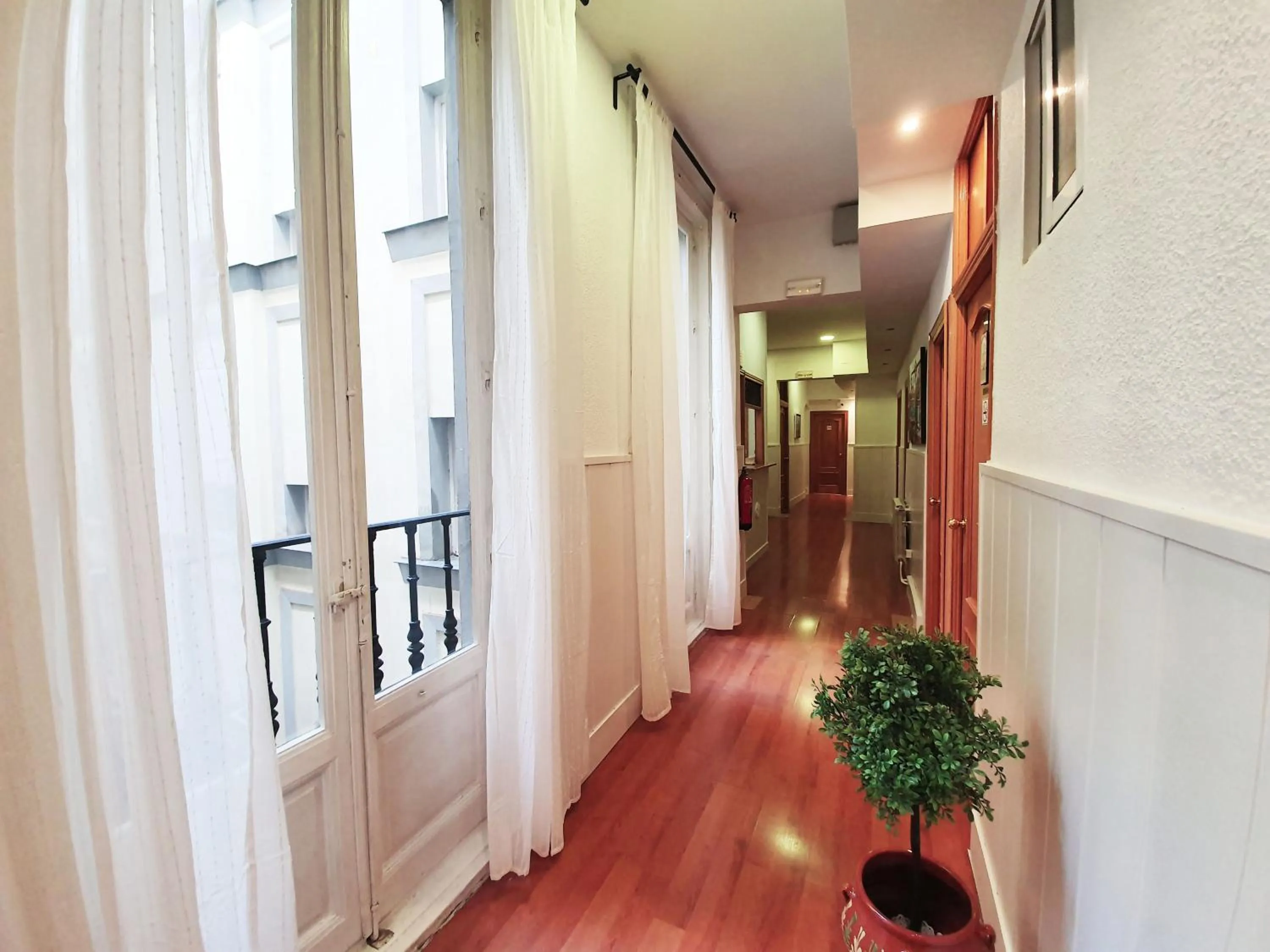 Lobby or reception in Hostal Alicante