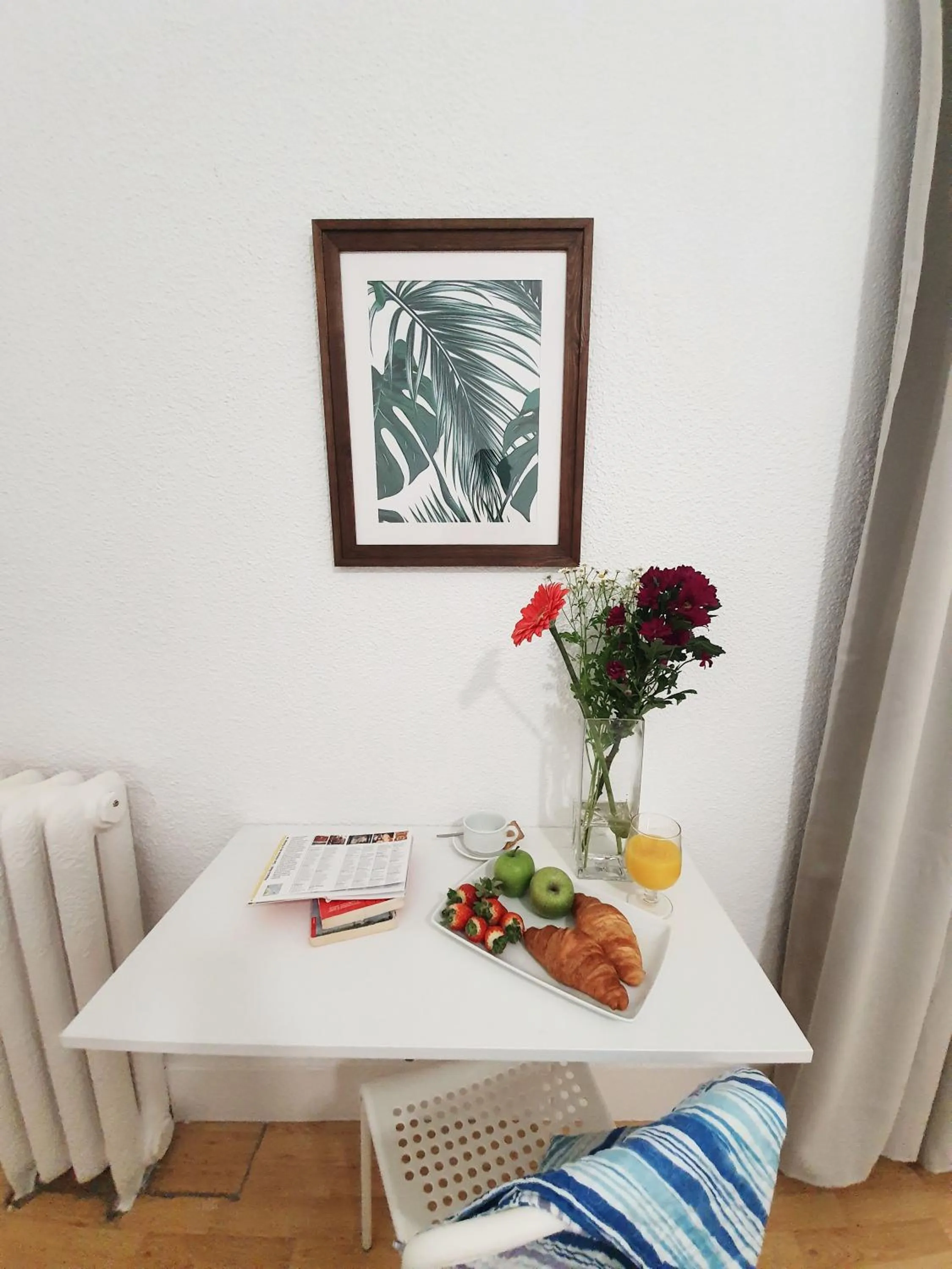 Decorative detail in Hostal Alicante