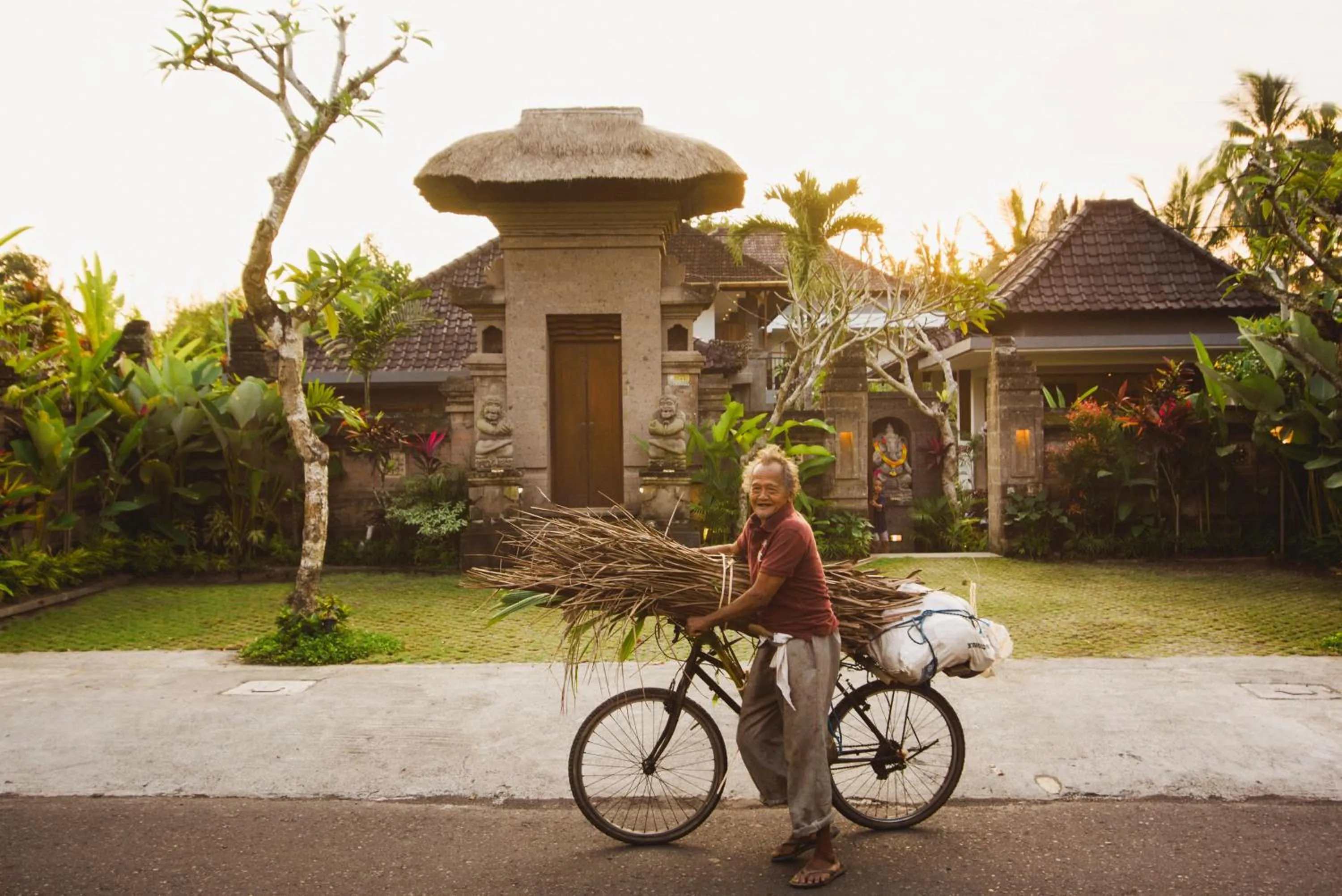 Property building in Taman Amartha Hotel