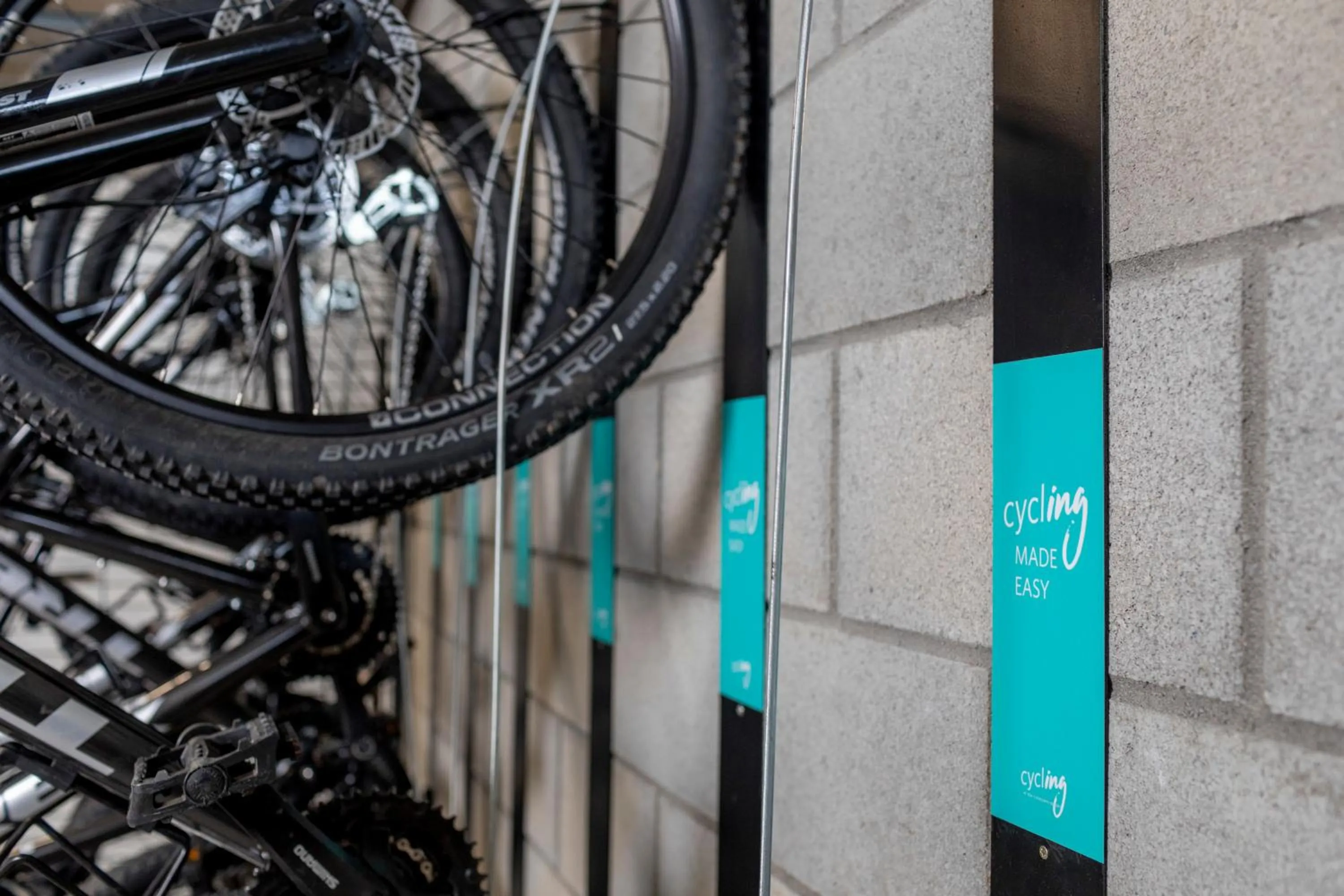 Cycling in LAVIDA Hotel at Camiral, a Quinta do Lago Resort