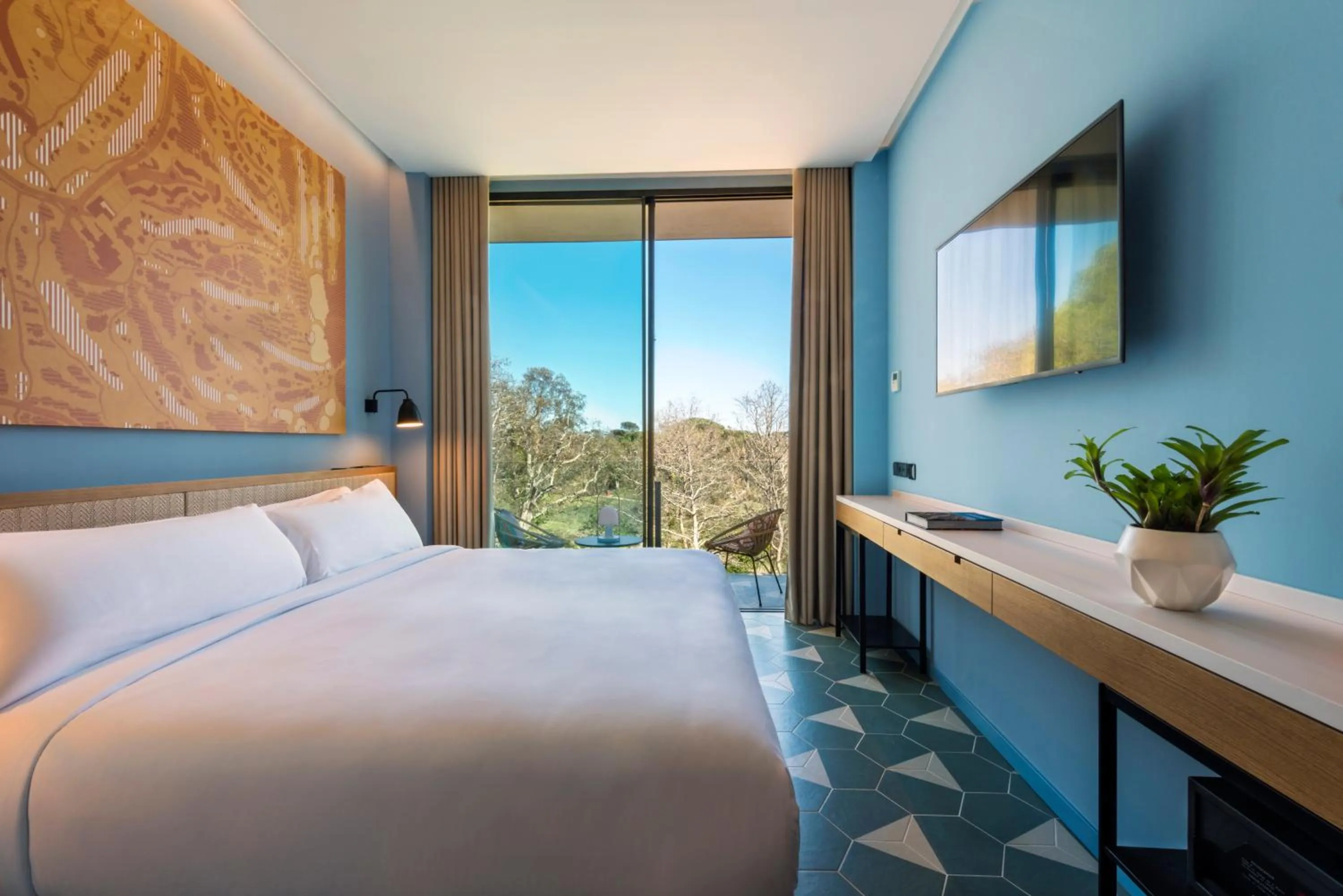 Photo of the whole room, Bed in LAVIDA Hotel at Camiral, a Quinta do Lago Resort