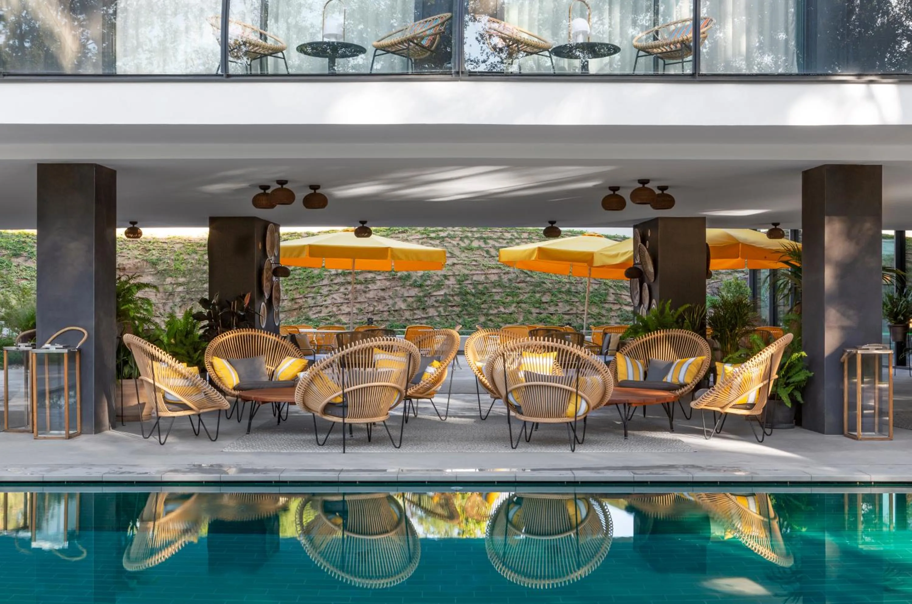 Patio in LAVIDA Hotel at Camiral, a Quinta do Lago Resort