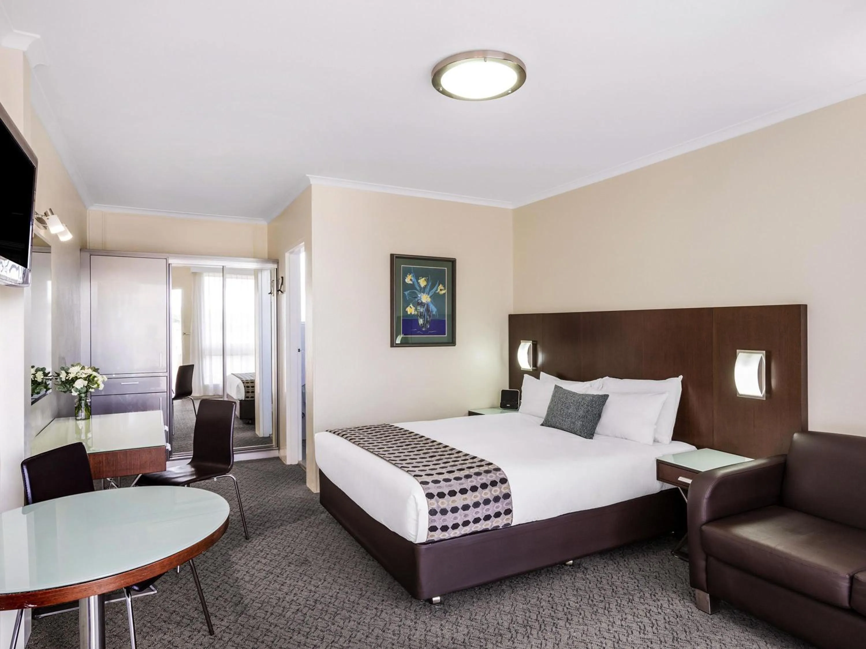 Bedroom, Bed in BreakFree Queanbeyan