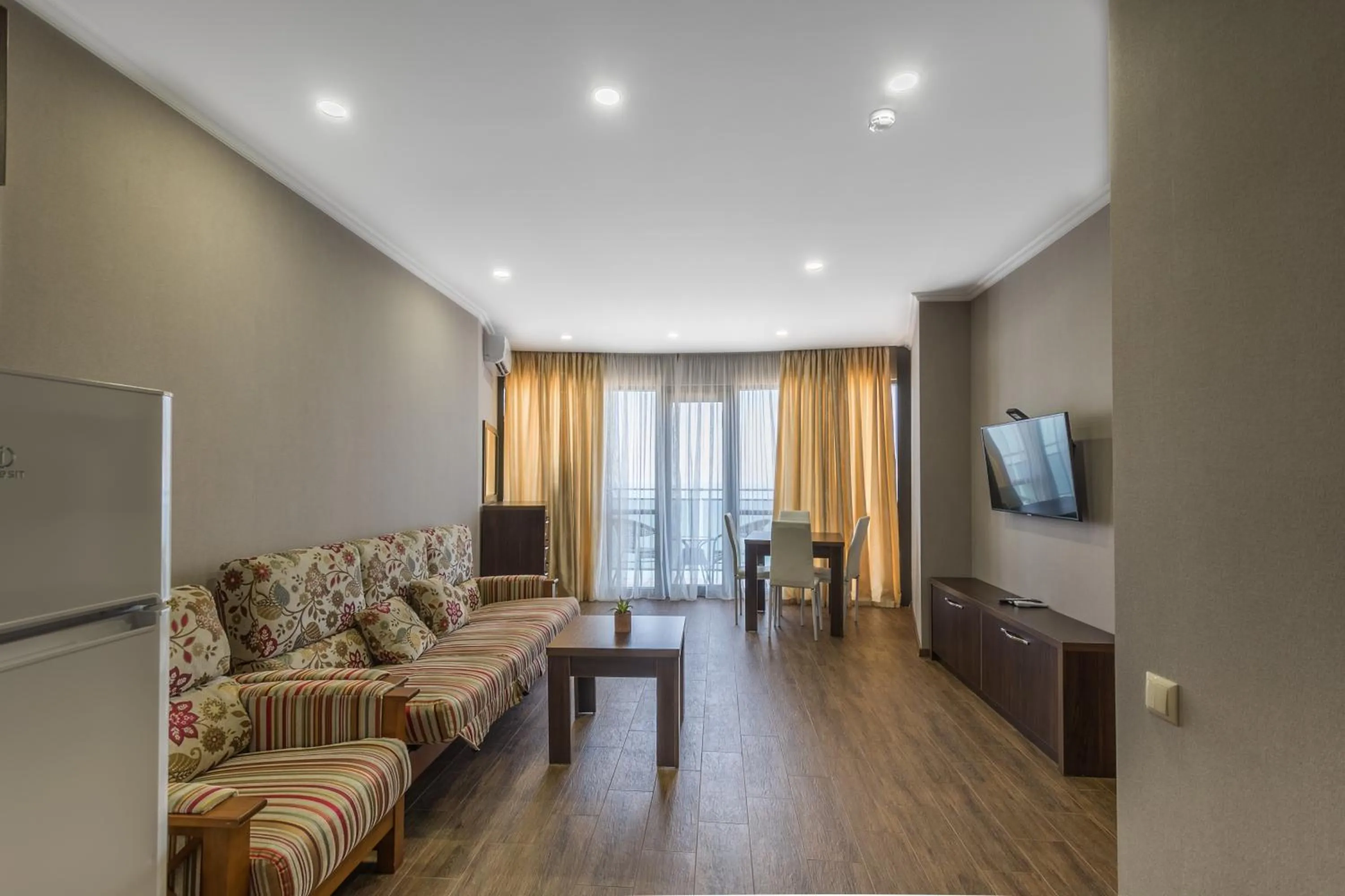 TV and multimedia, Bed in Orbi Sea Towers Hotel Official