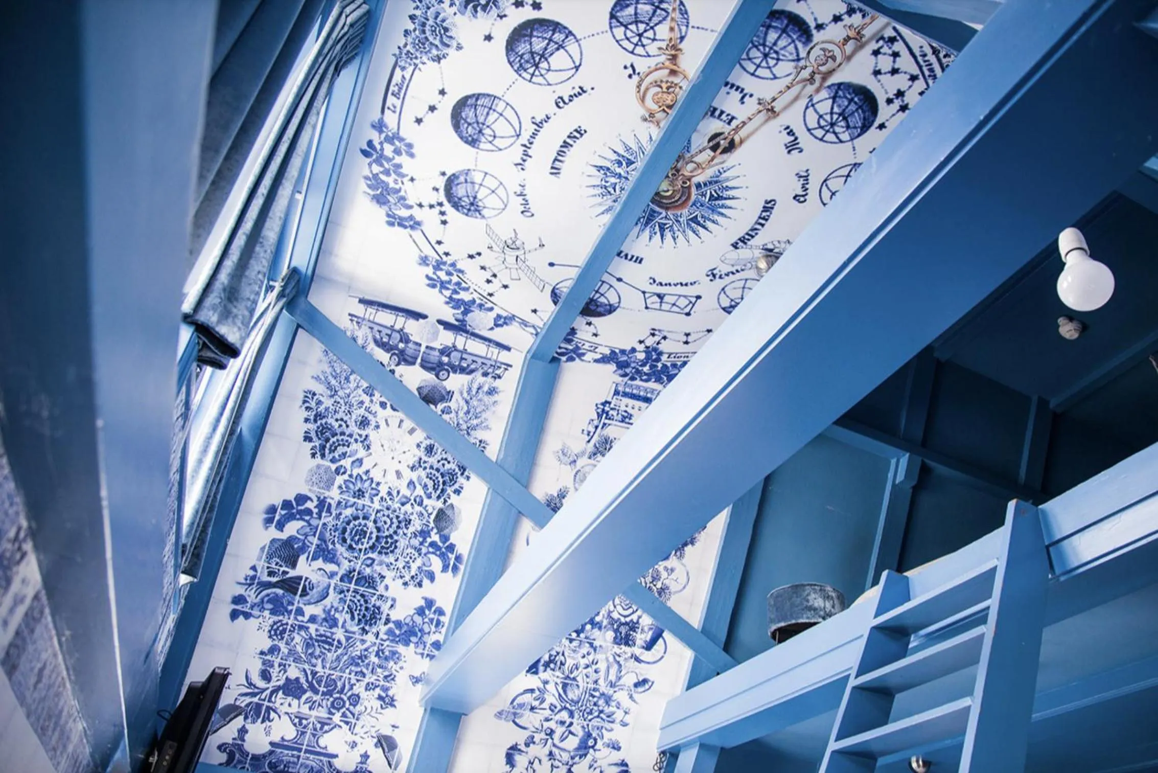 Decorative detail in 't Hotel