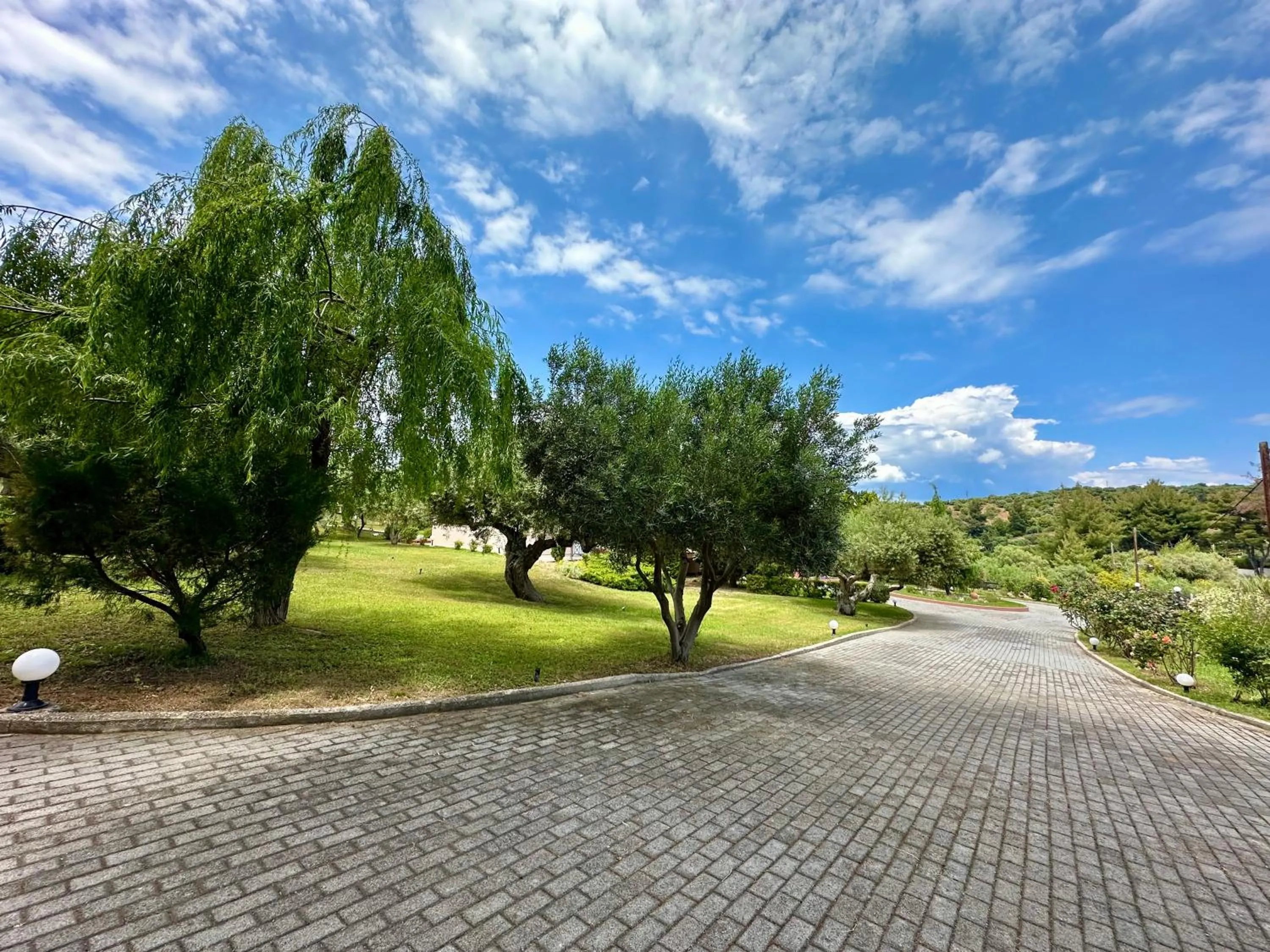 Day in Agrili Apartments & Rooms