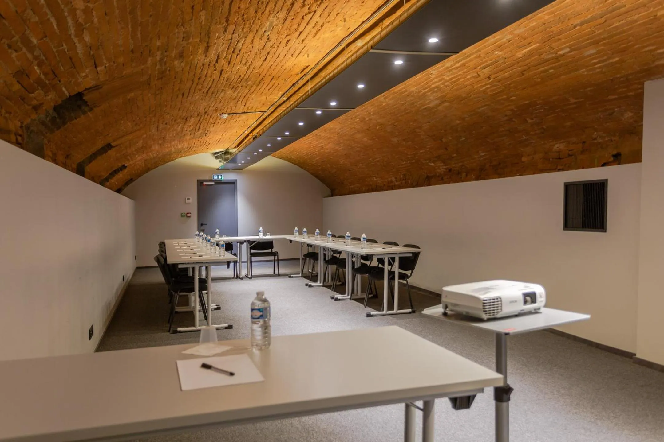 Meeting/conference room in Ibis Styles Toulouse Capitole
