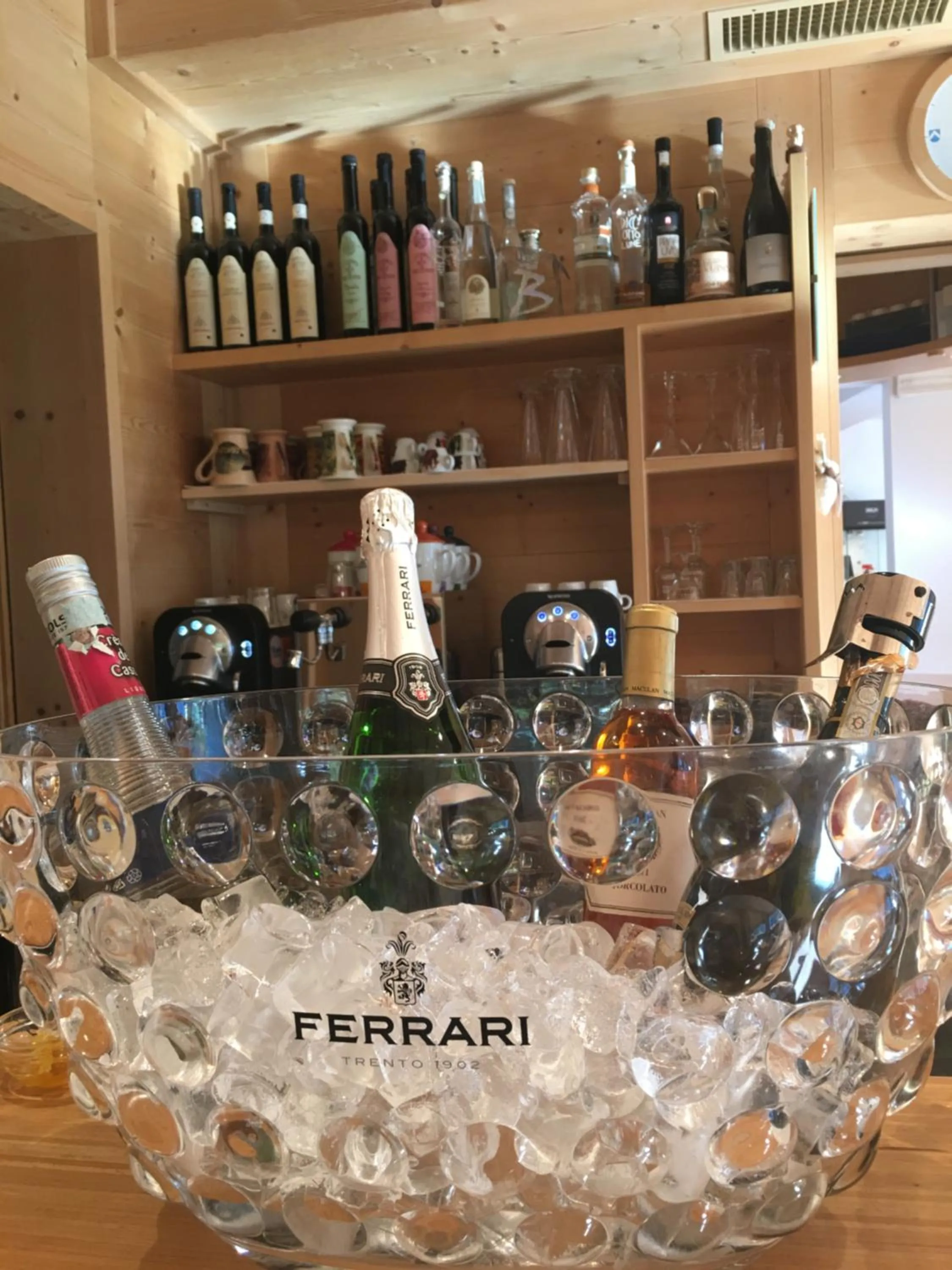 Lounge or bar in Hotel Meisules