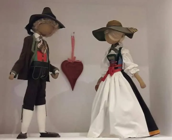 Decorative detail in Hotel Cir