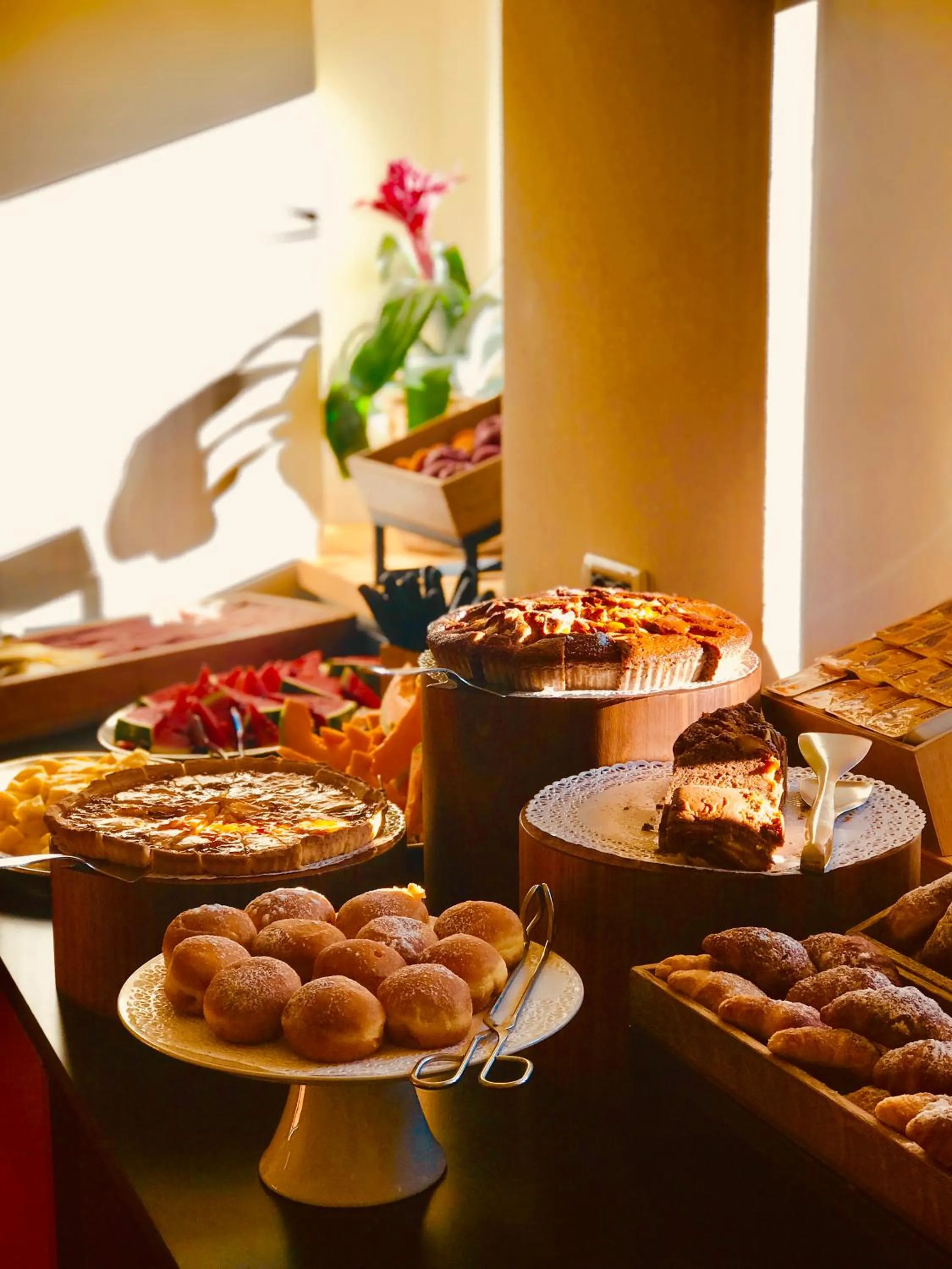 Buffet breakfast in Hotel Cir