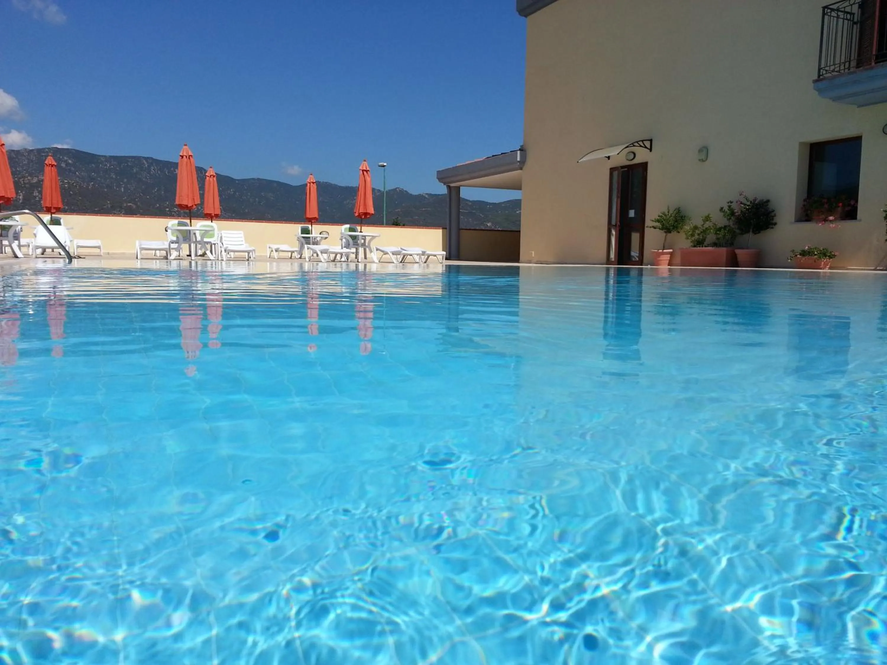 Swimming pool in Residence Le Fontane