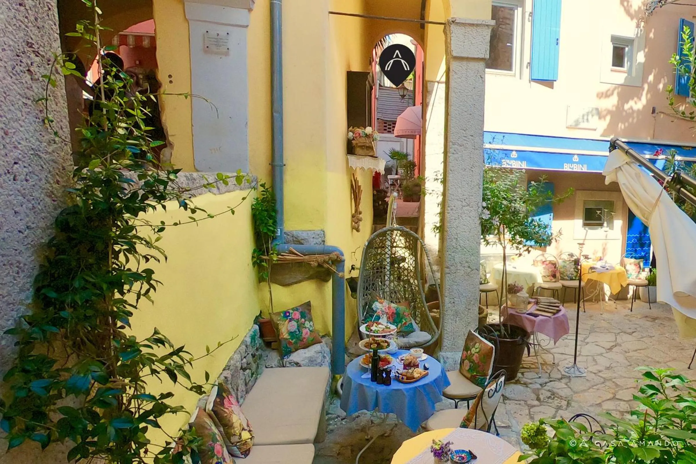 Restaurant/places to eat in Casa Amando Eco Boutique House