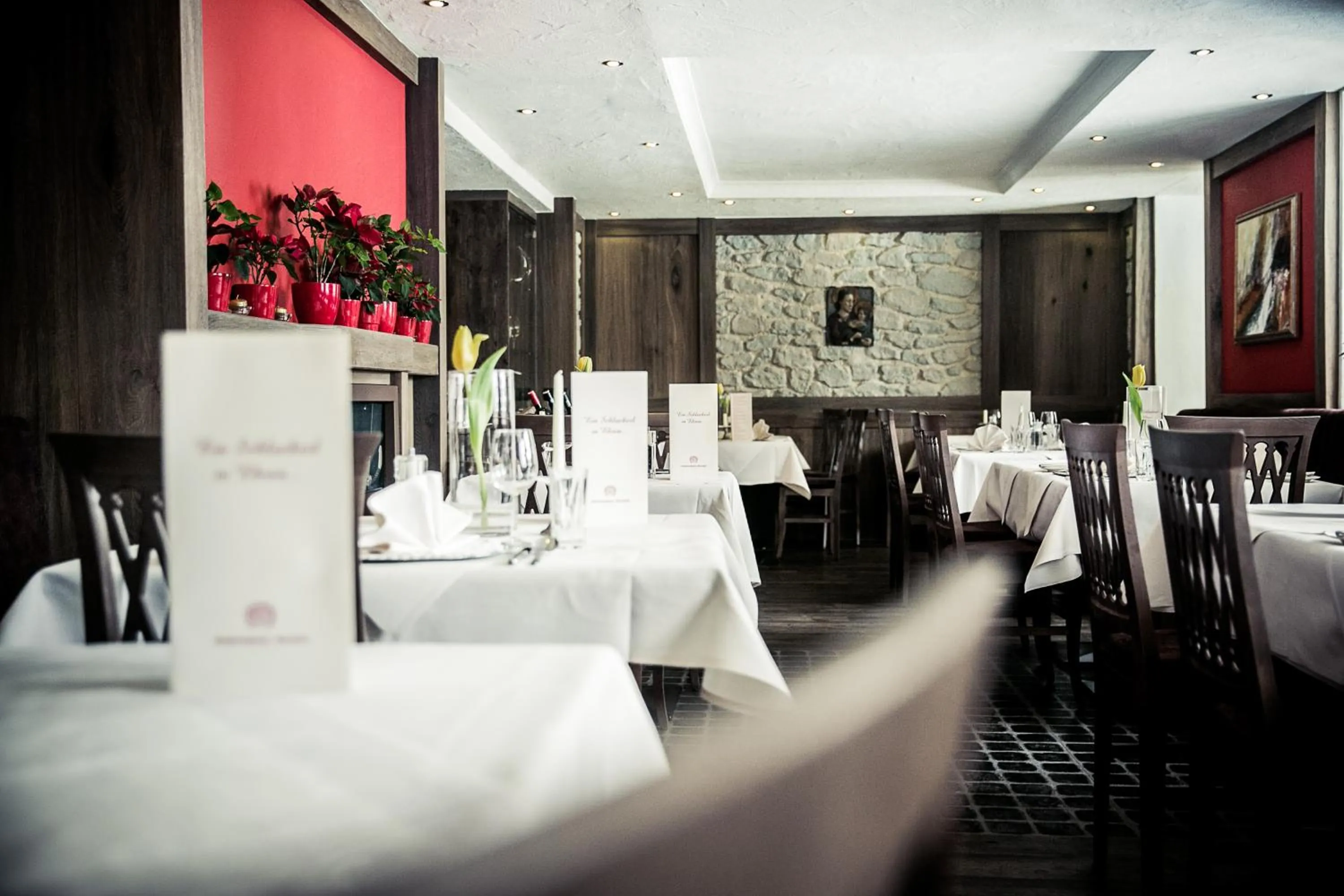 Restaurant/places to eat in Schlosshotel Seewirt