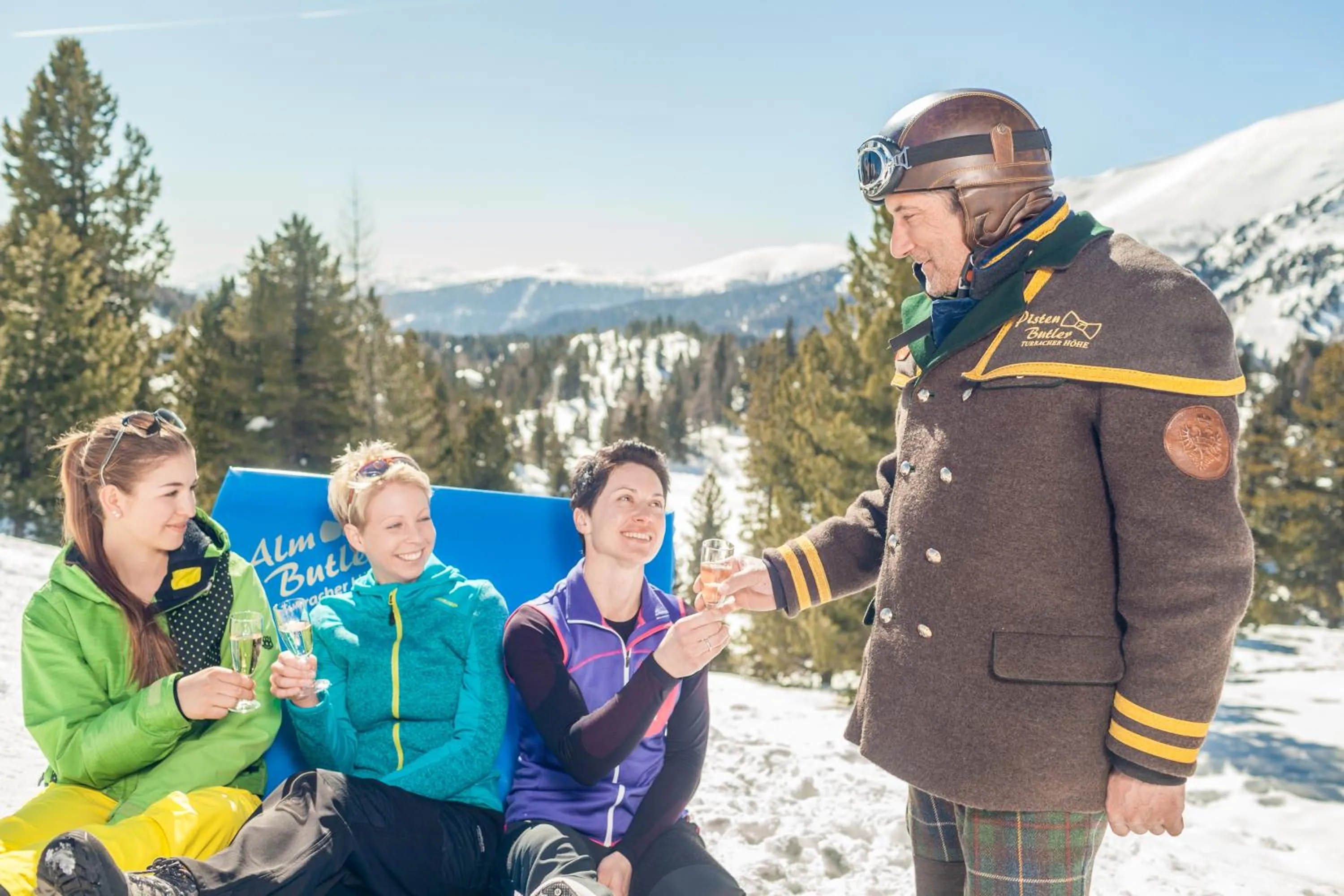 People in Schlosshotel Seewirt