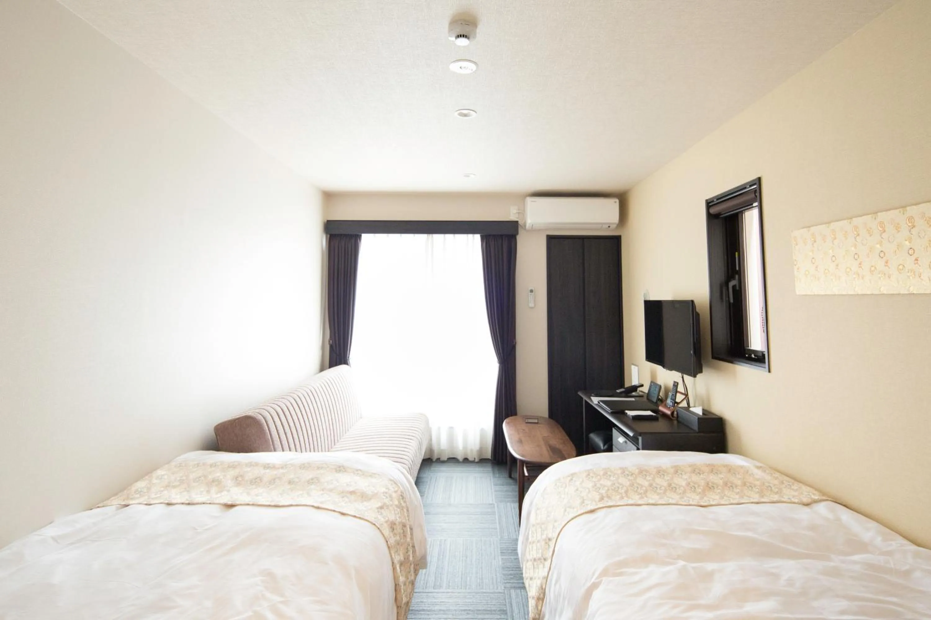 Photo of the whole room, Bed in Gion HANNA STAY