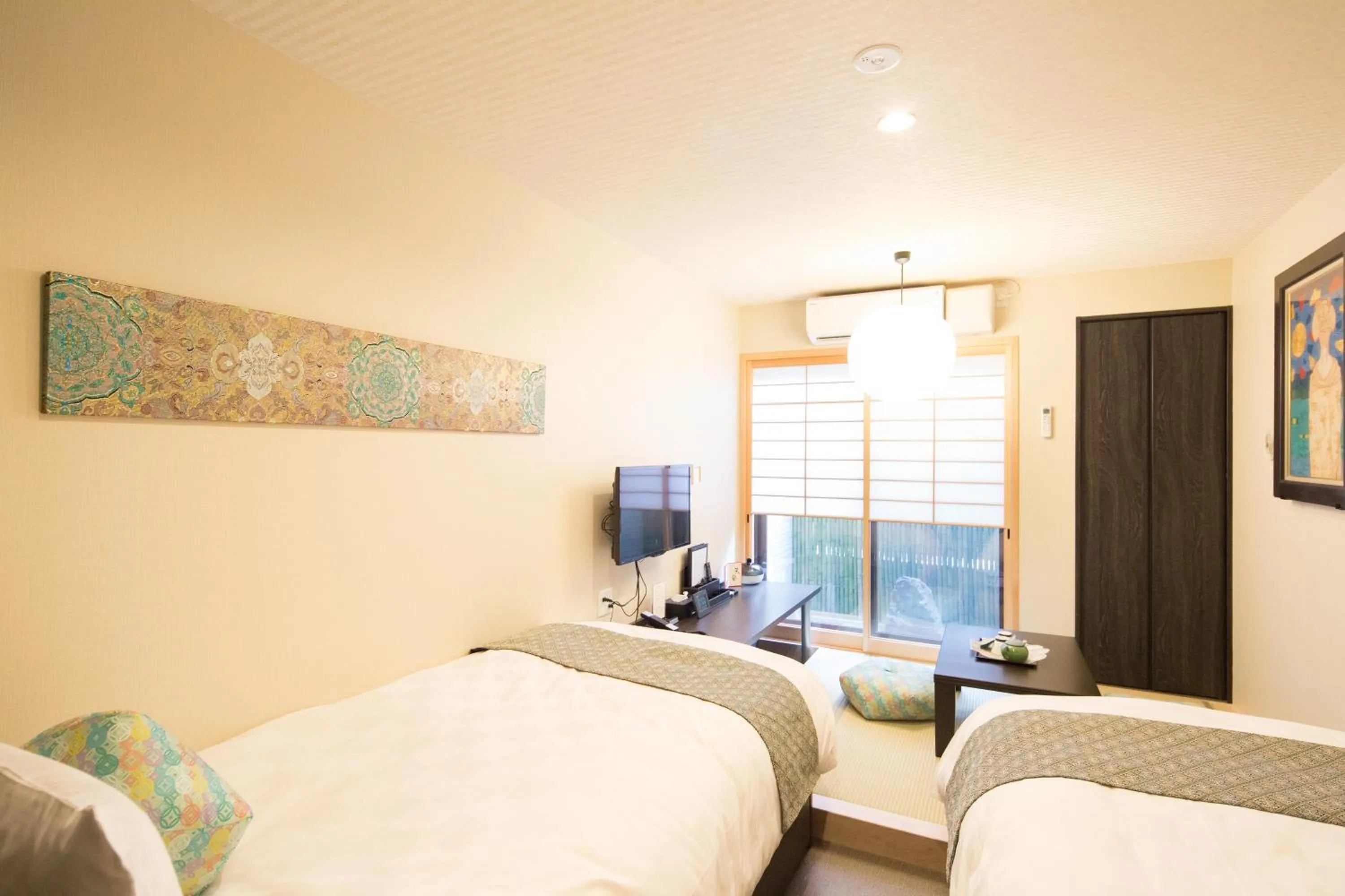 Photo of the whole room, Bed in Gion HANNA STAY