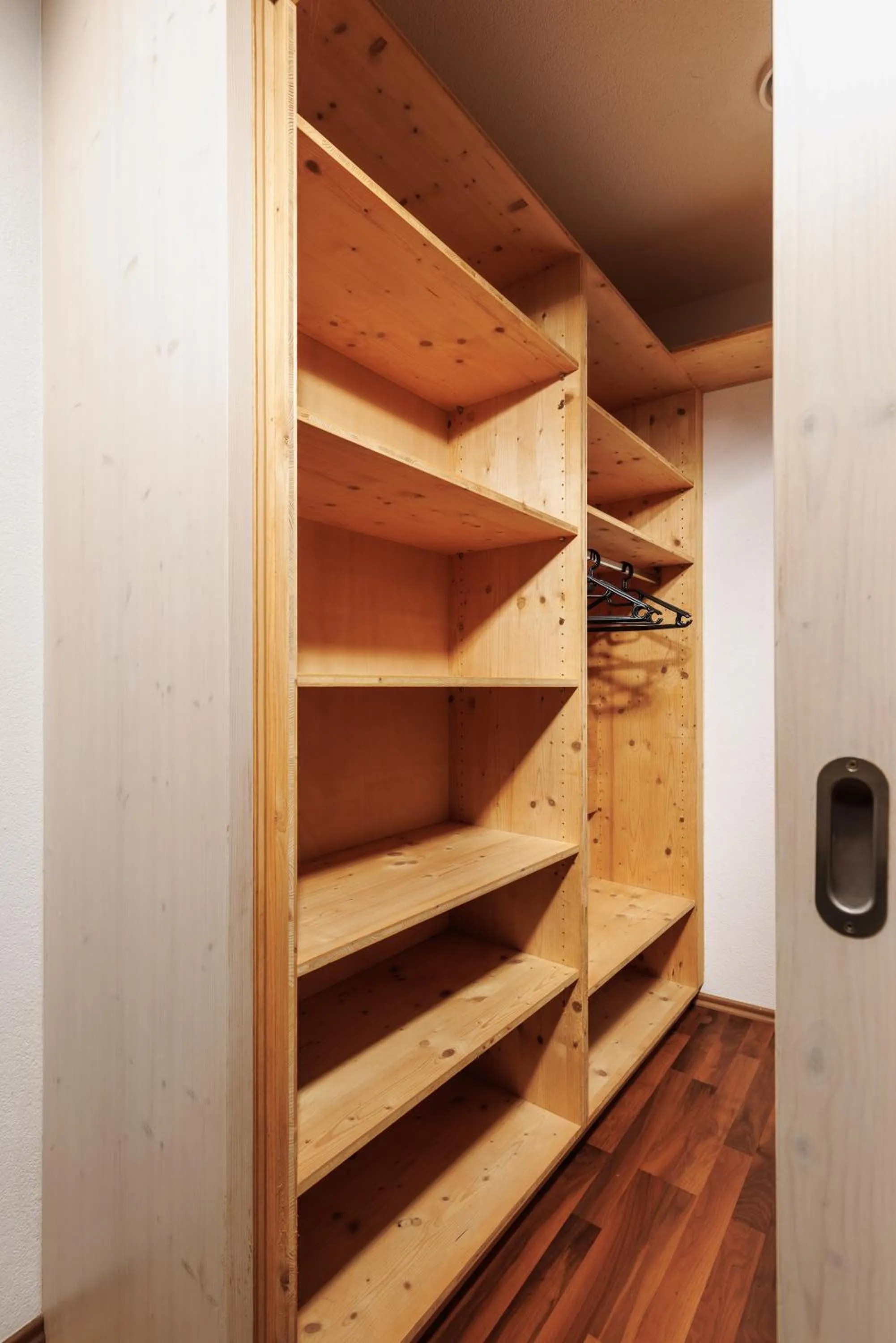 wardrobe in Hotel Landgasthof Gappen