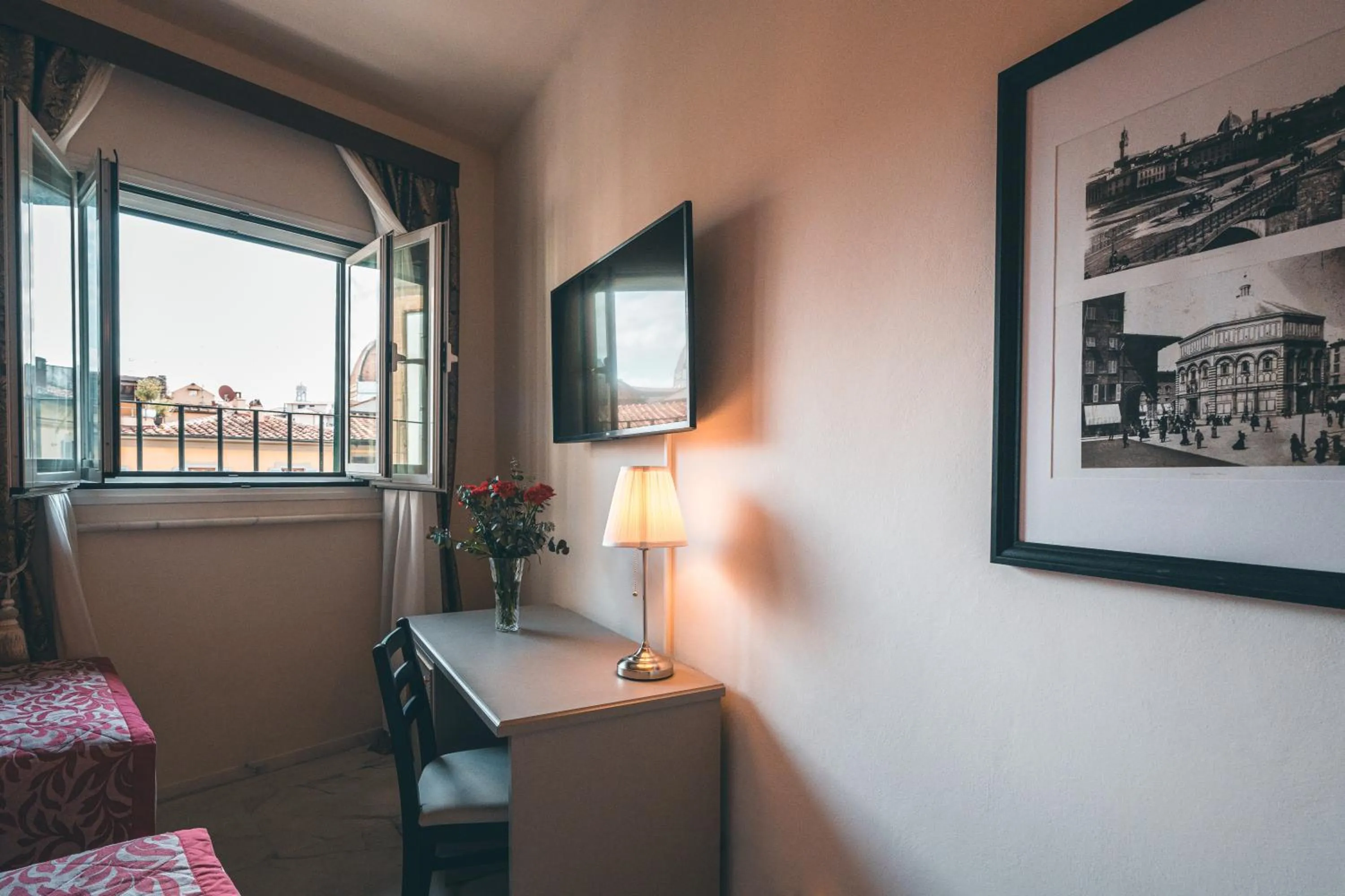 TV and multimedia in Hotel Palazzo Benci