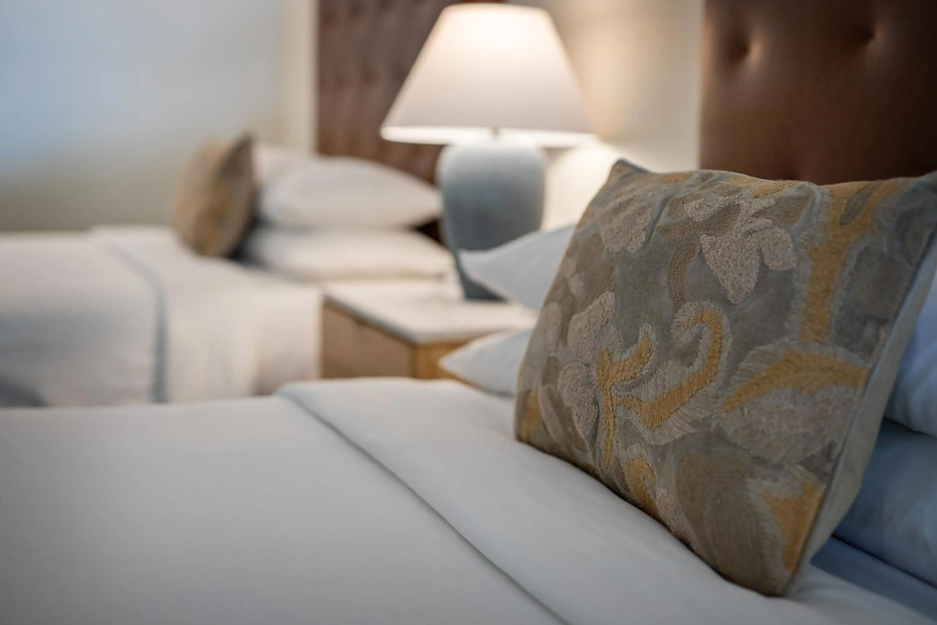 Bedroom, Bed in Appellation Lodi - Wine & Roses Resort and Spa