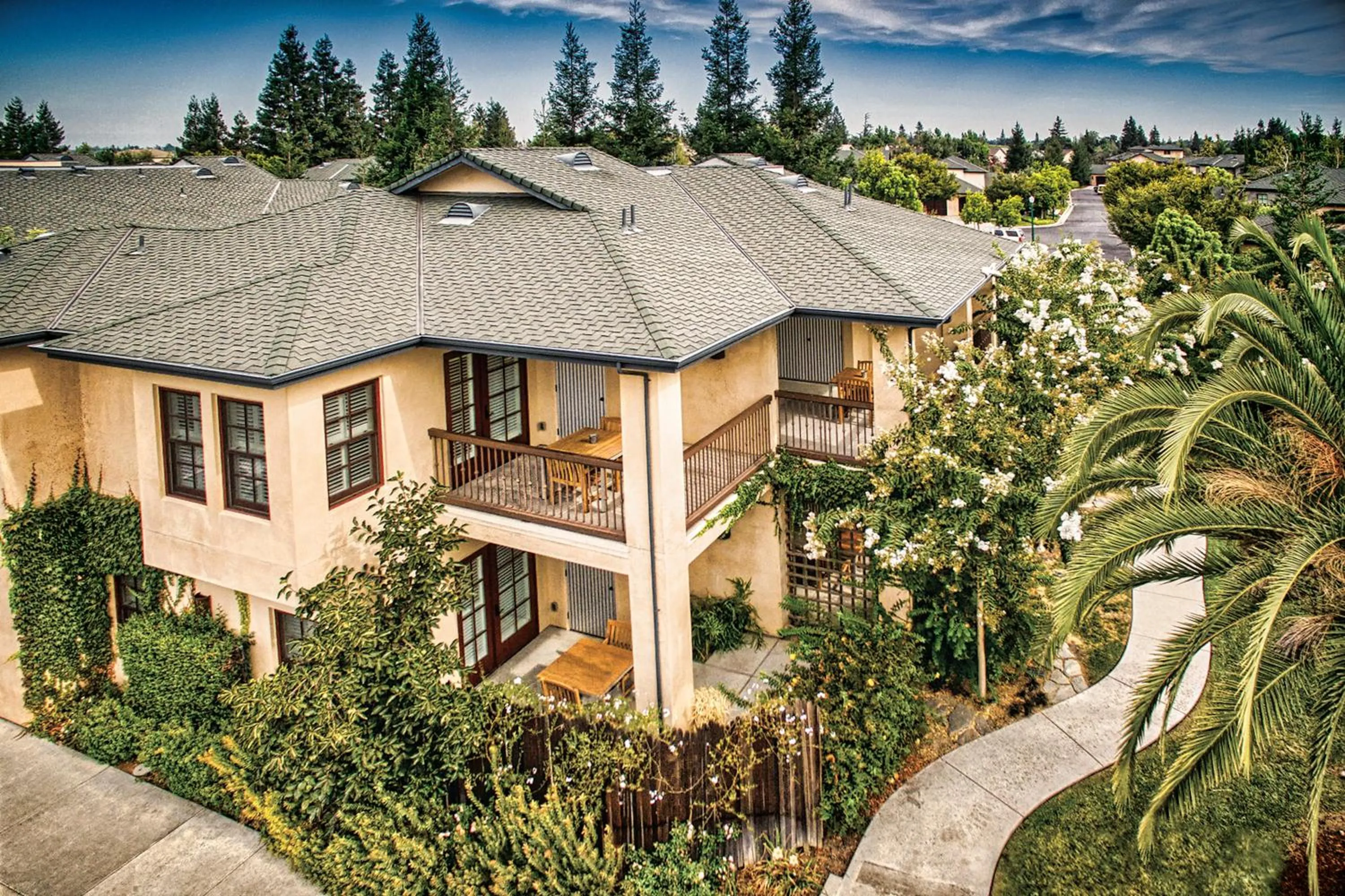 Property building in Appellation Lodi - Wine & Roses Resort and Spa