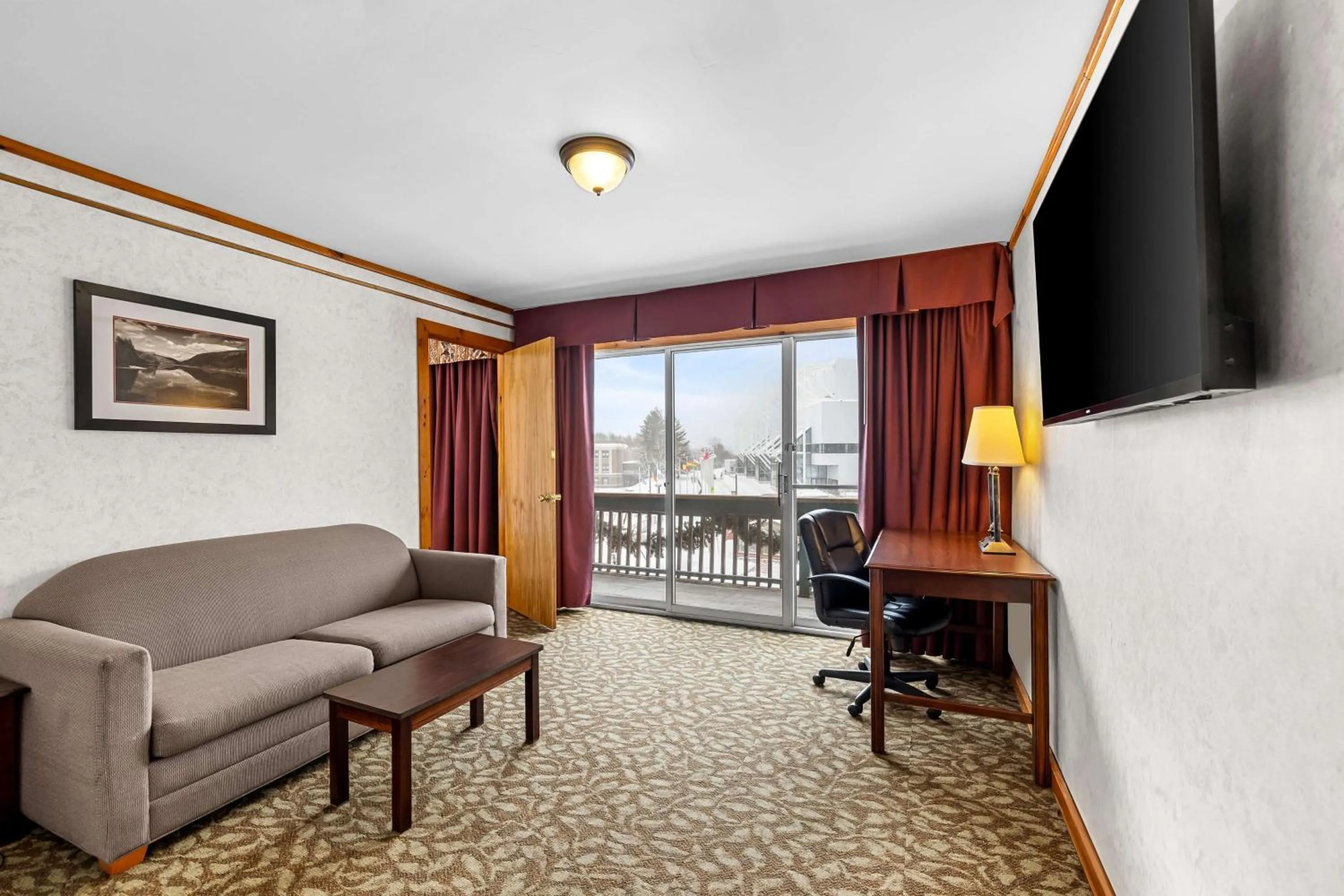 Photo of the whole room in Best Western Adirondack Inn