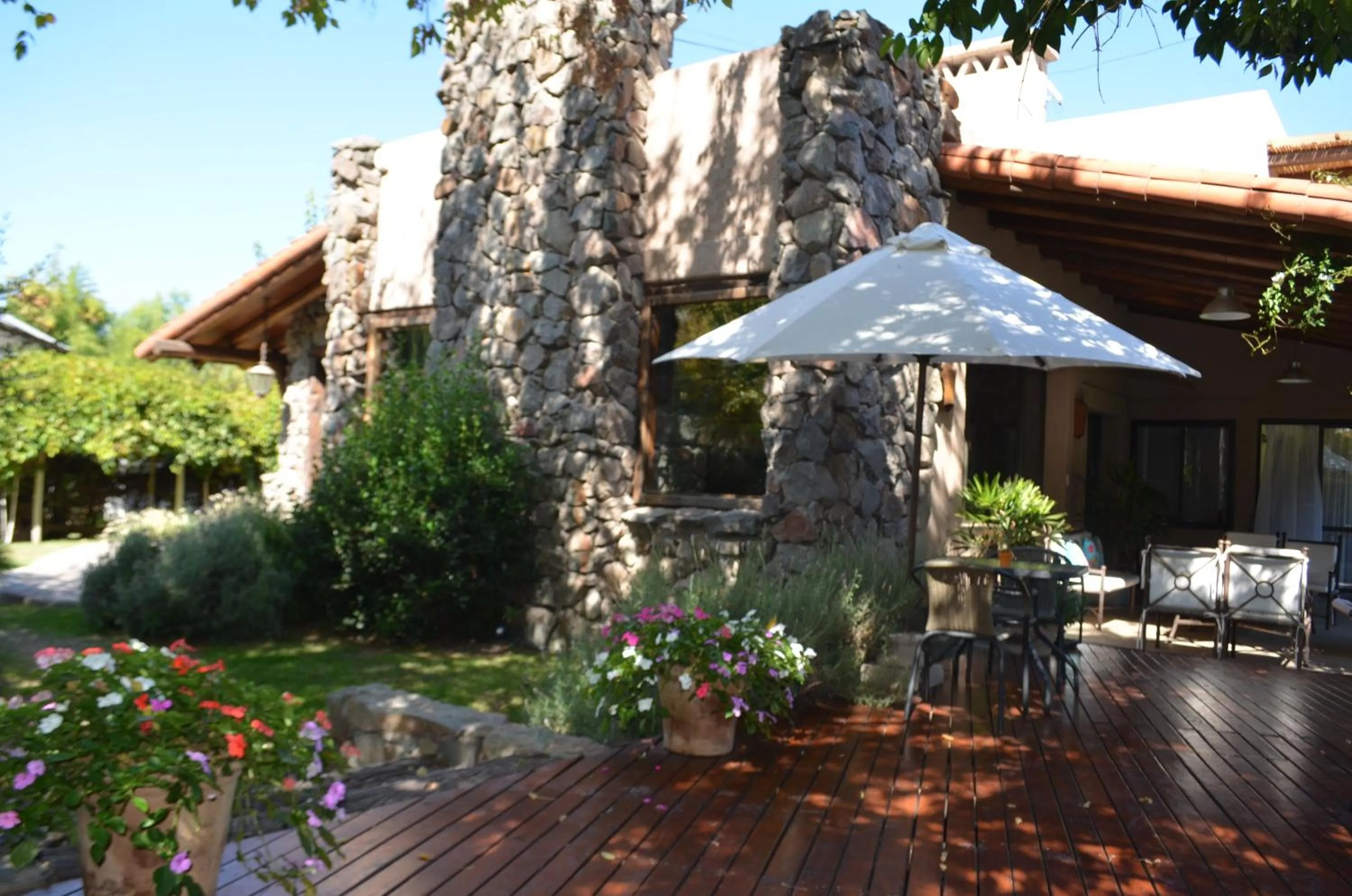 Patio in Lares De Chacras