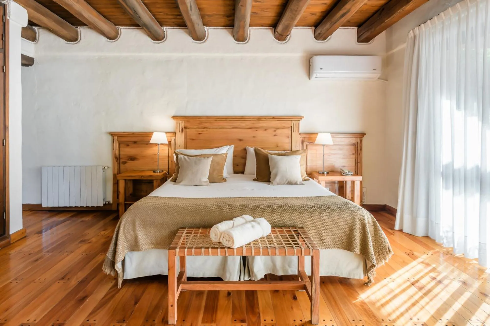 Bed in Lares De Chacras