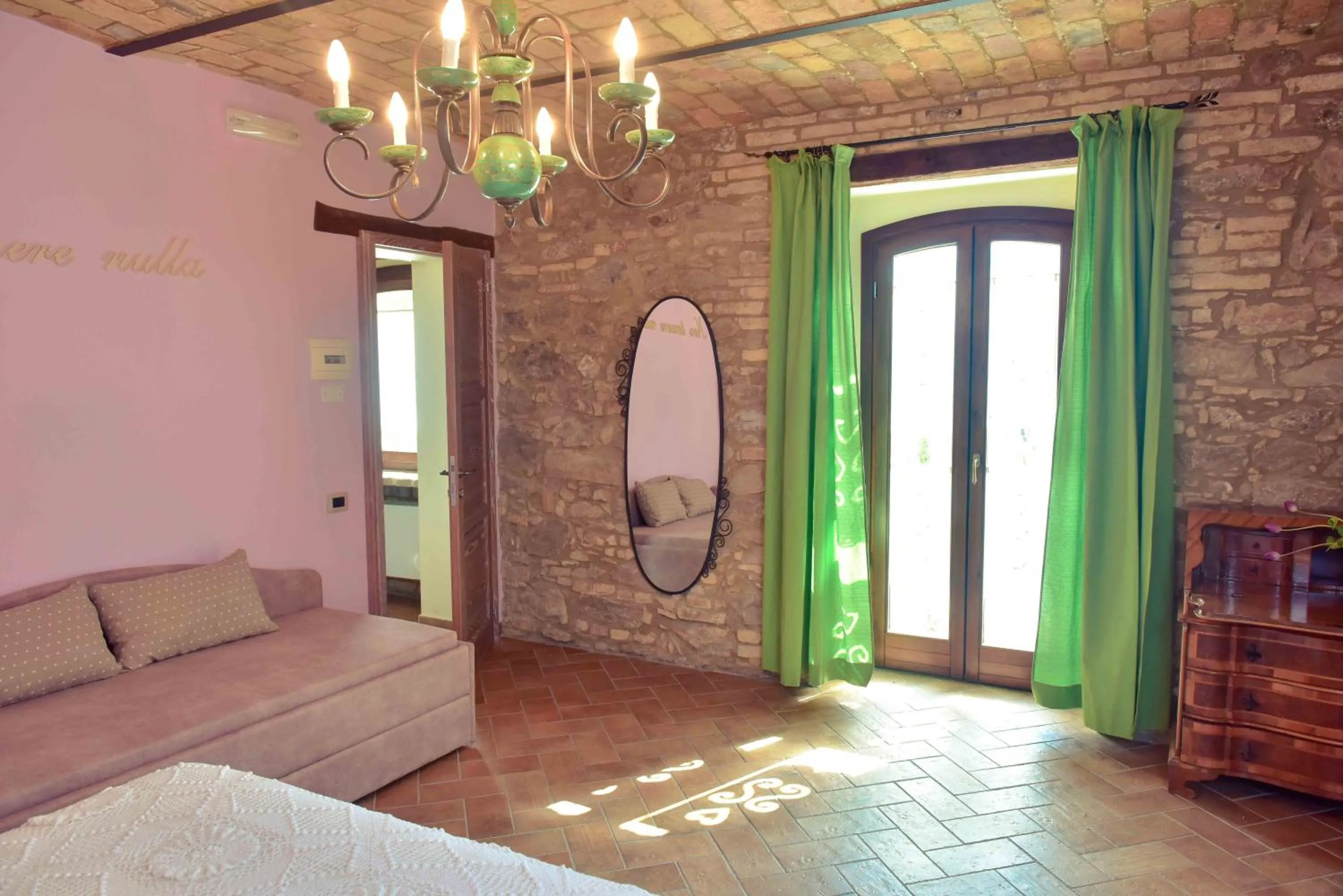 Photo of the whole room, Bed in Casale905