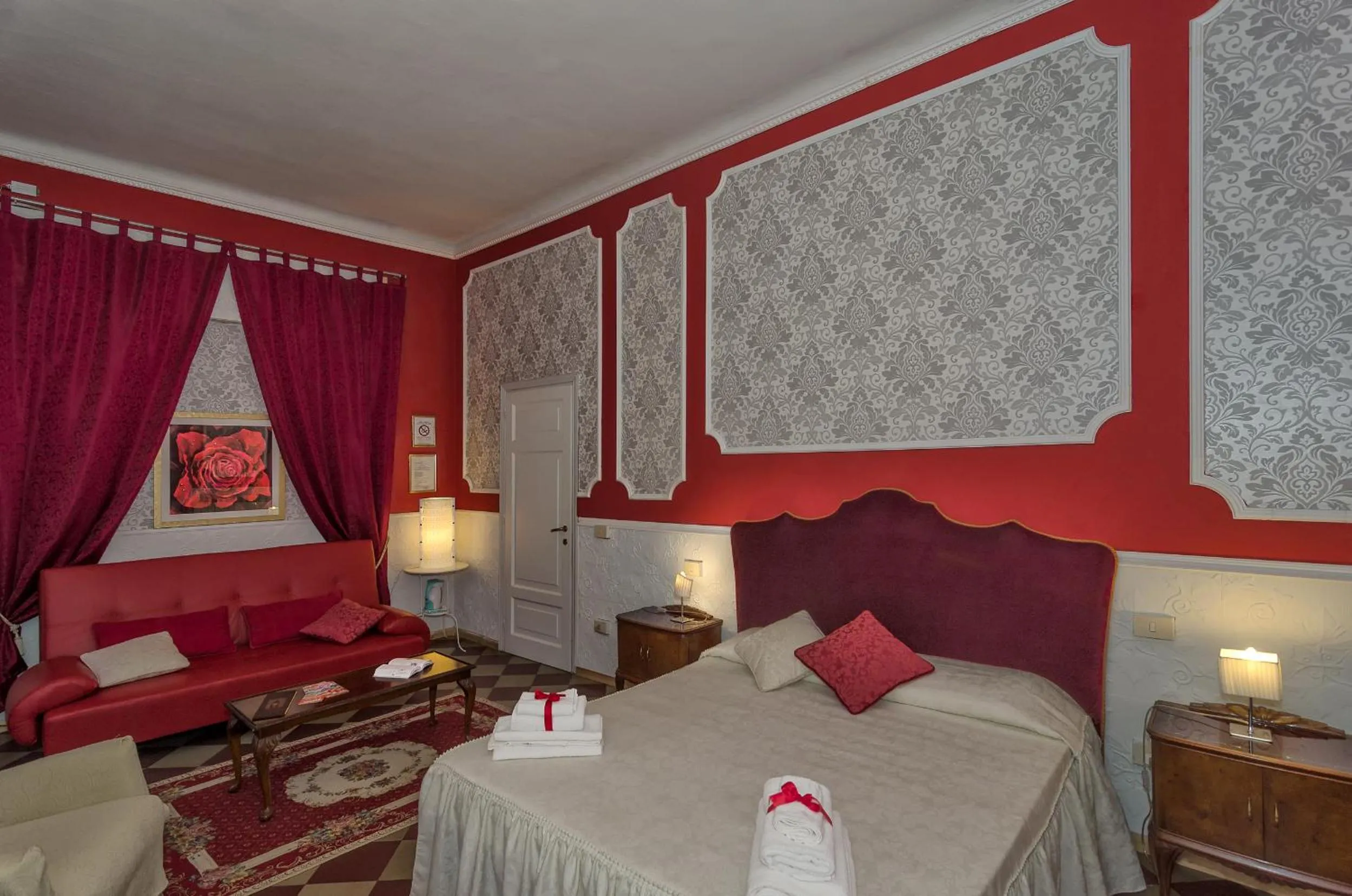 Photo of the whole room, Bed in B&B La Mimosa