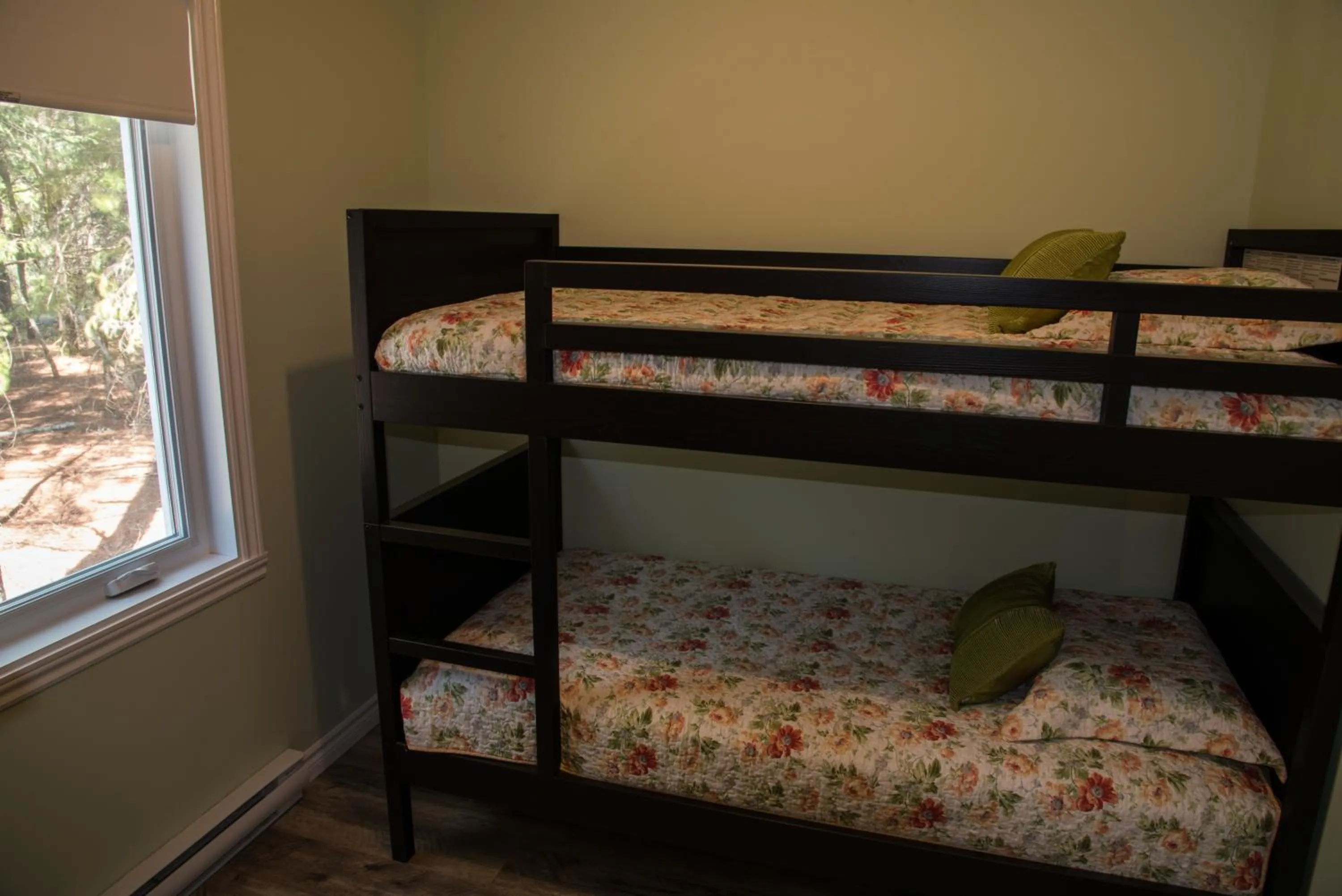 Bedroom, Bed in Chalet Versailles