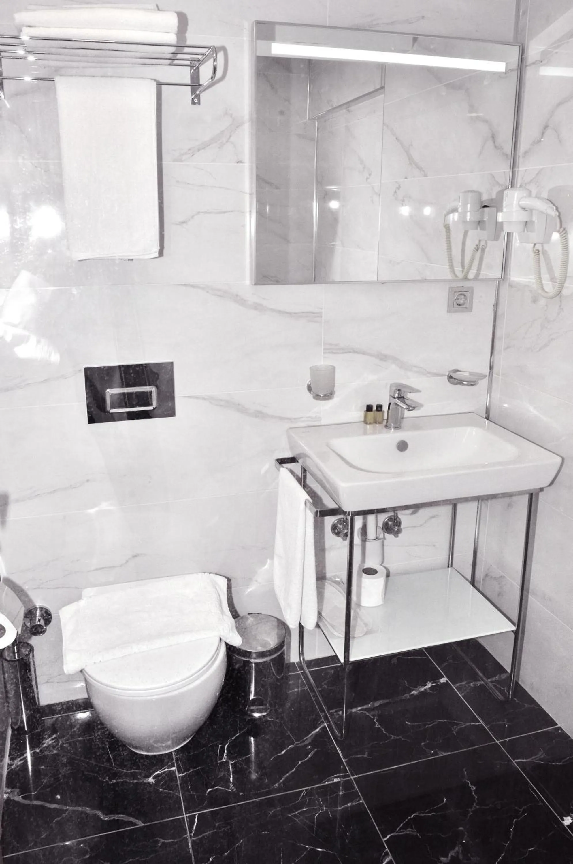 Bathroom in Hotel Davos Istanbul