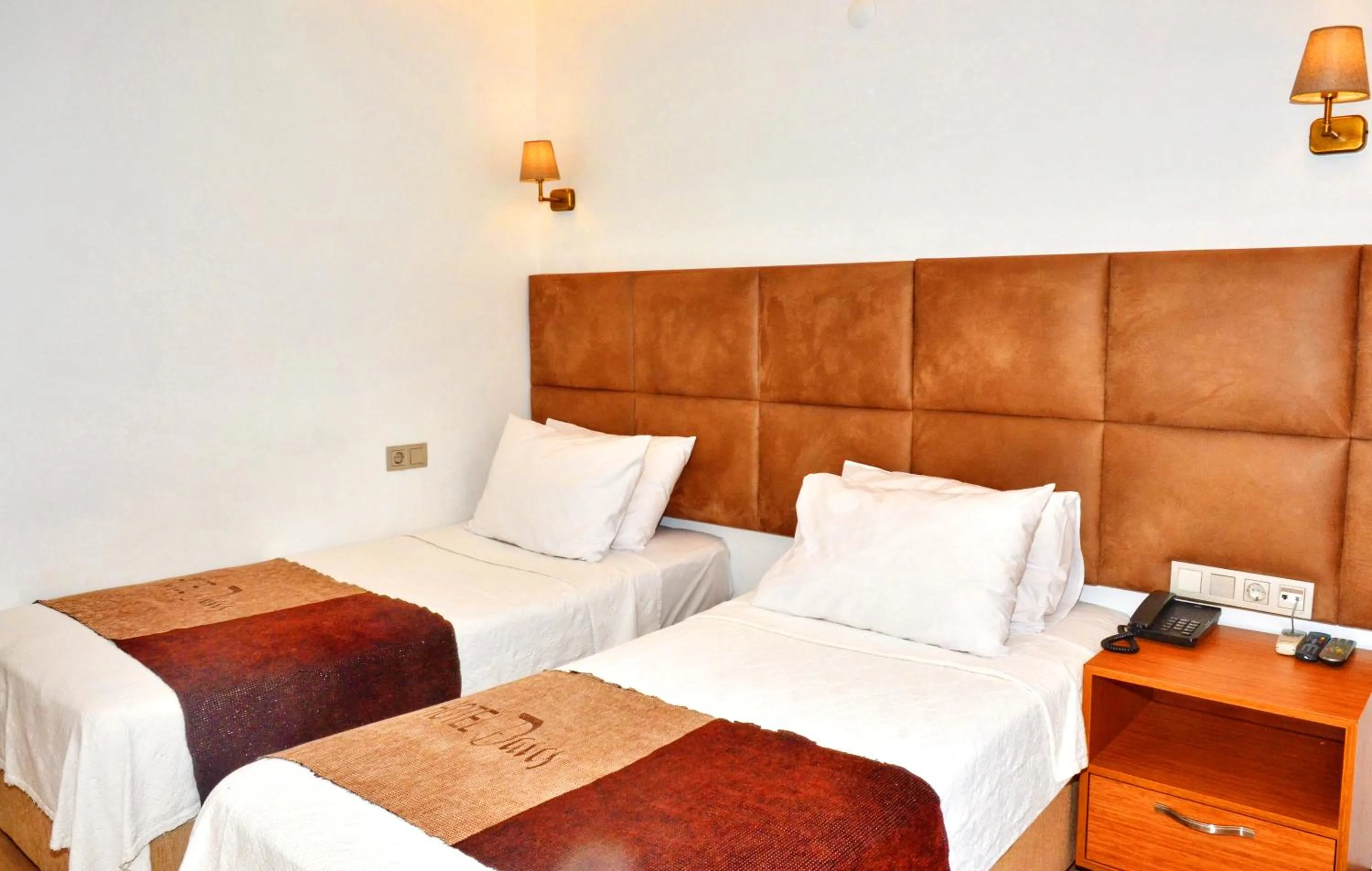 Bed in Hotel Davos Istanbul