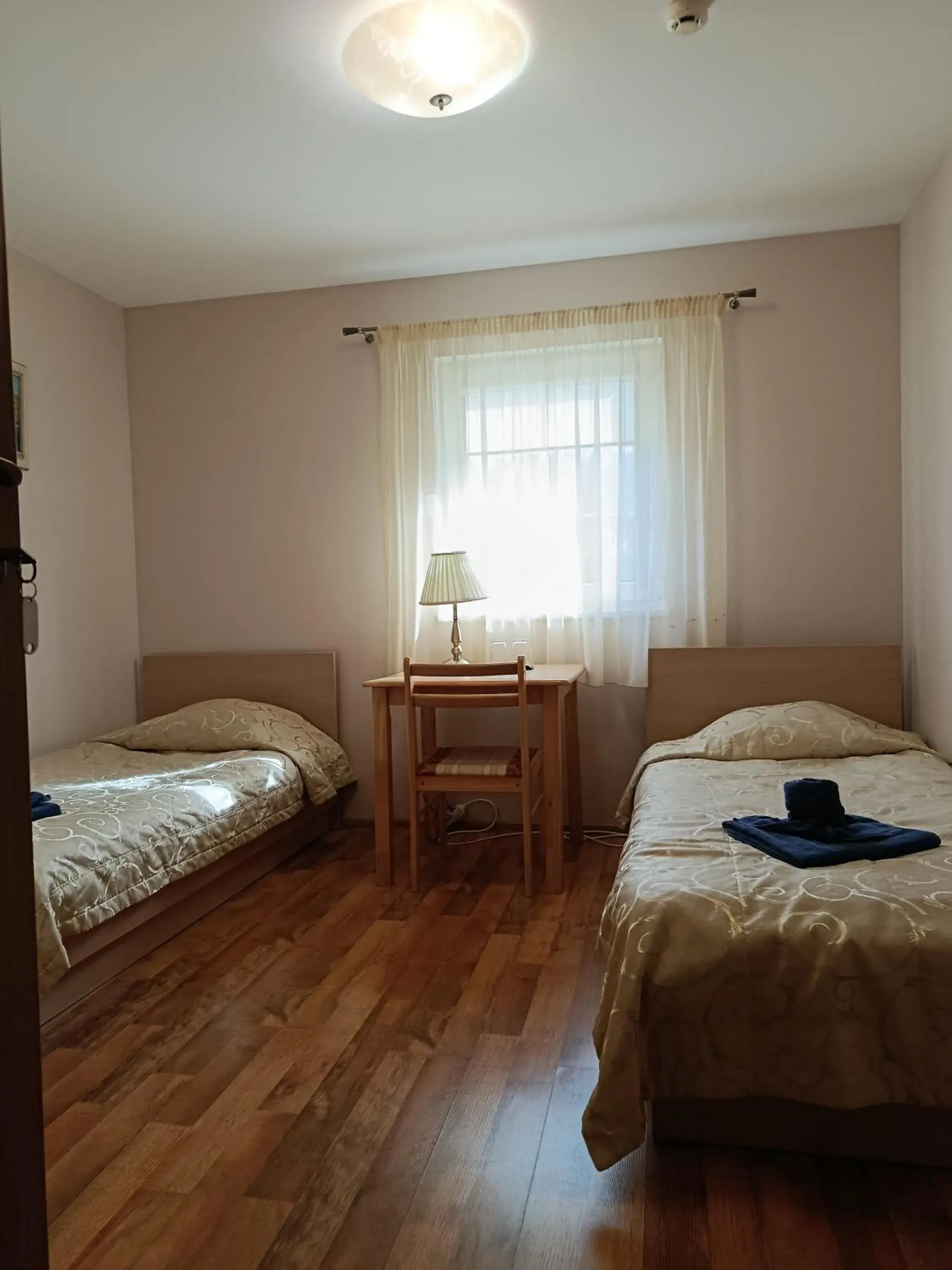Economy Twin Room in Girele Economy Twin Room in Girele