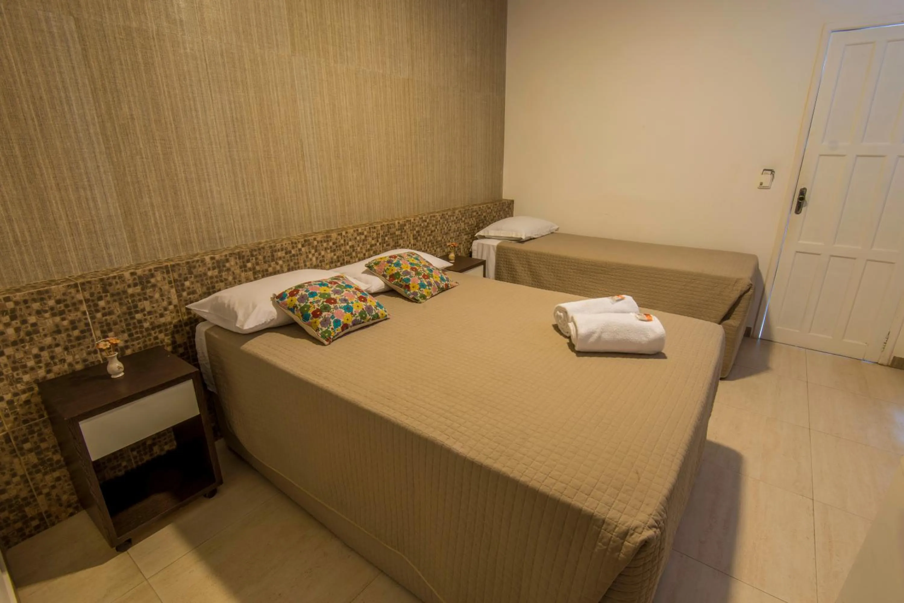 Photo of the whole room, Bed in Pousada Ilha da Saudade