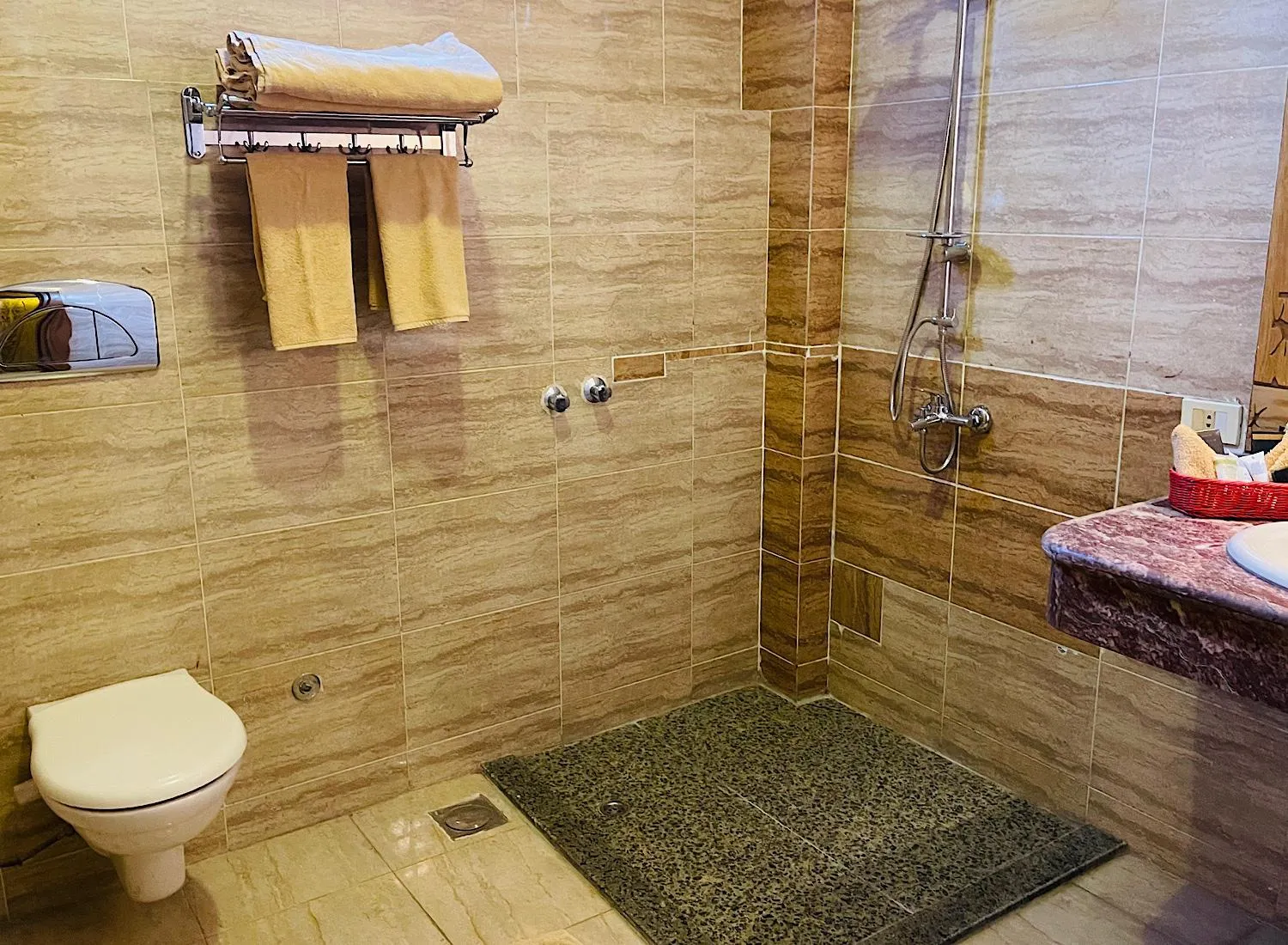 Bathroom in Jewel Howard Carter Hotel