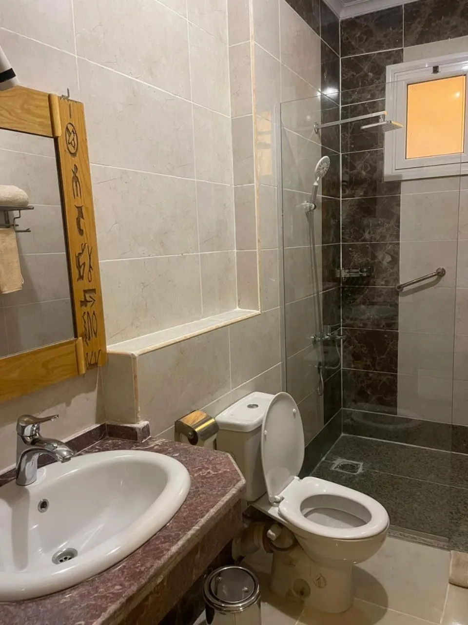 Bathroom in Jewel Howard Carter Hotel