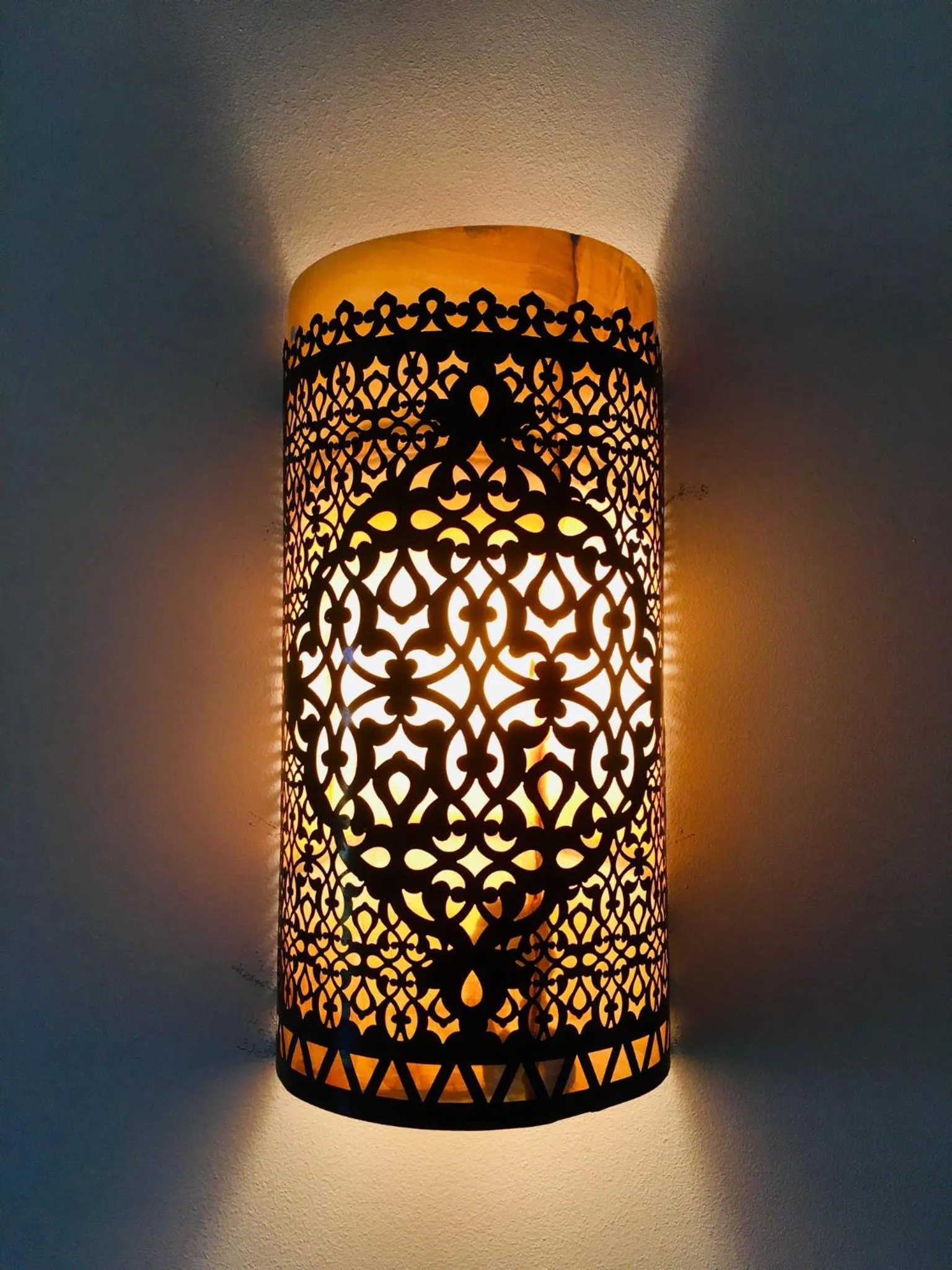 Decorative detail in Jewel Howard Carter Hotel