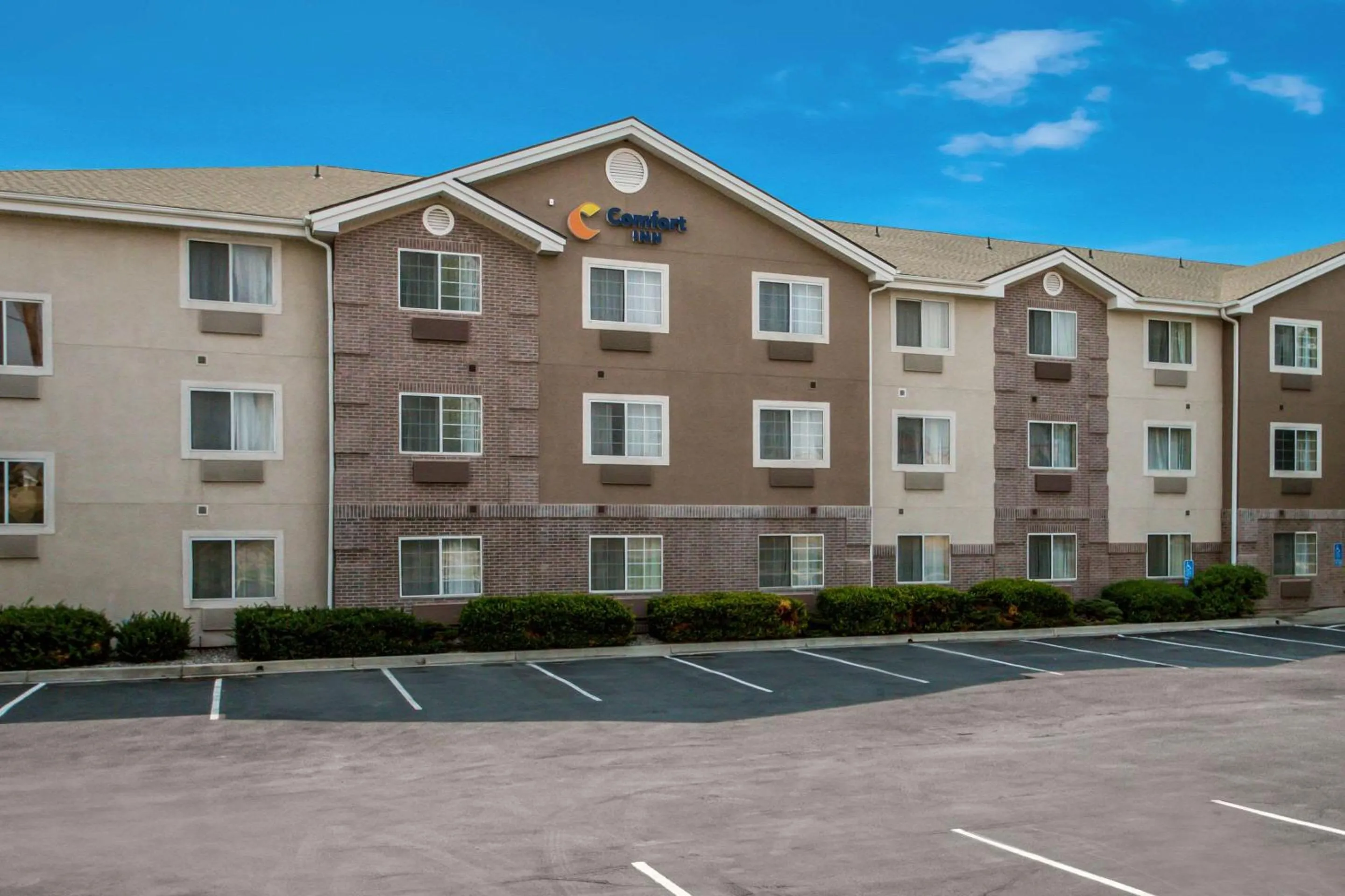 Property building in Comfort Inn Lehi - Thanksgiving Point Area