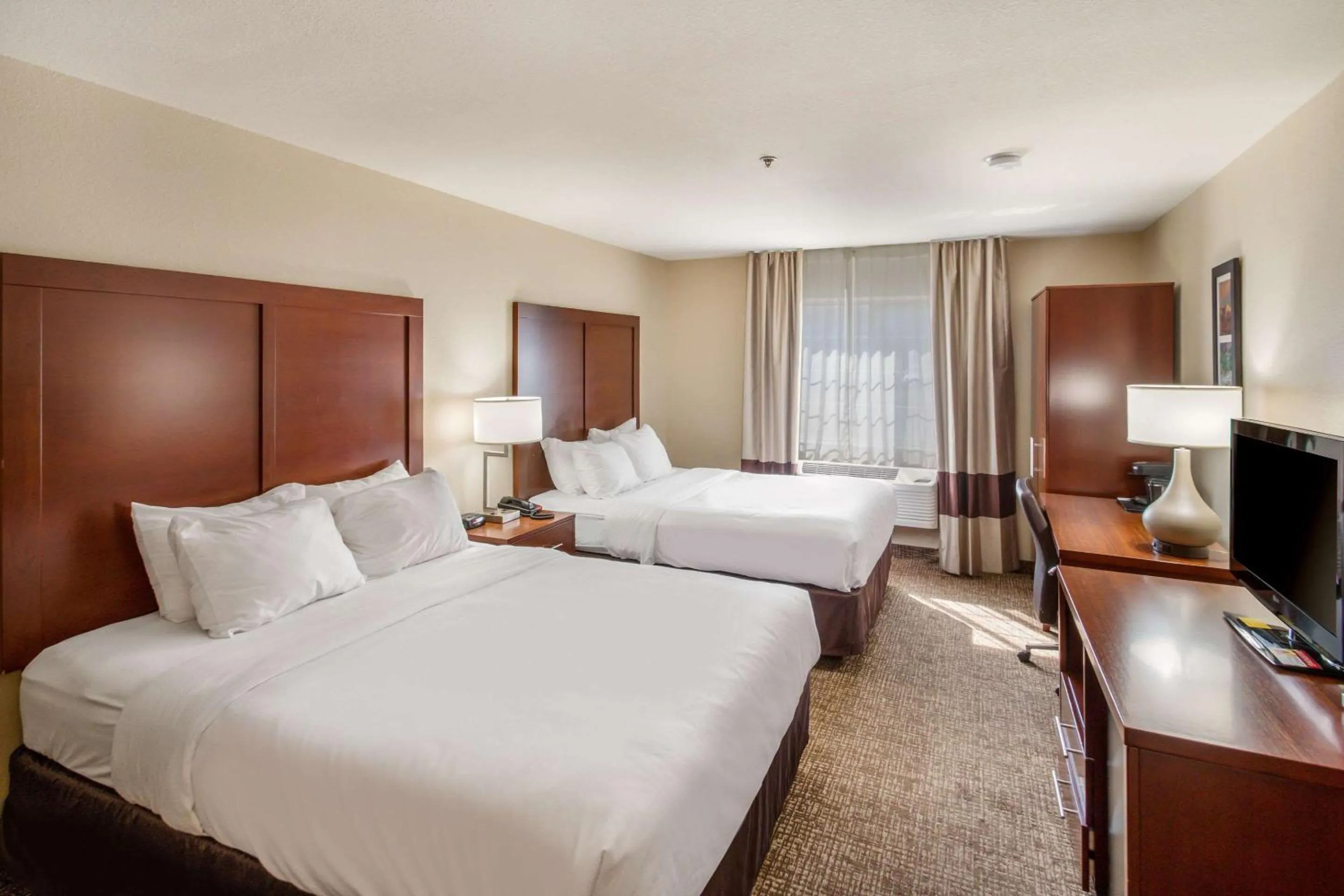 Photo of the whole room, Bed in Comfort Inn Lehi - Thanksgiving Point Area