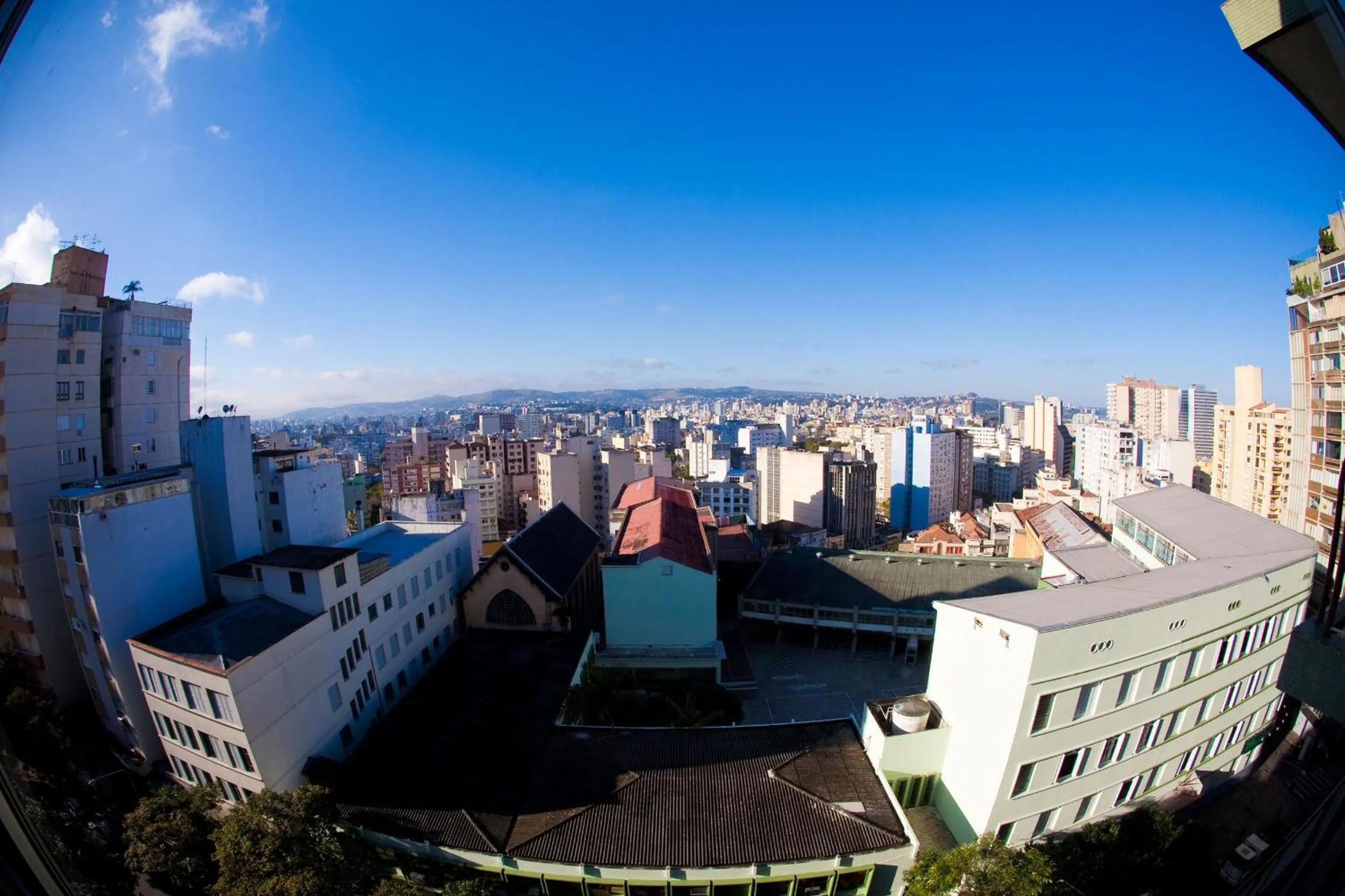 Facade/entrance in Letto Hotel Porto Alegre