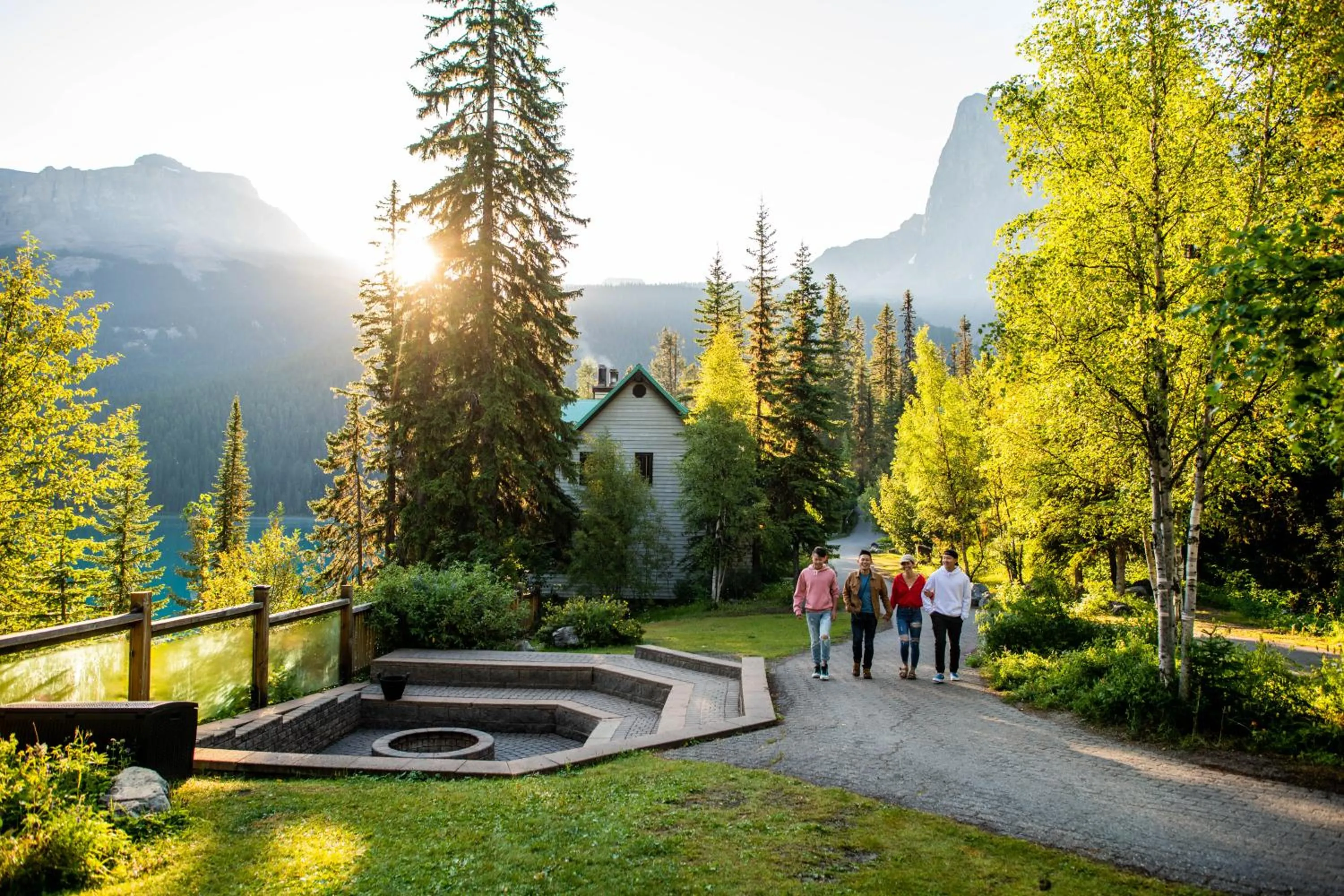 Natural landscape in Emerald Lake Lodge