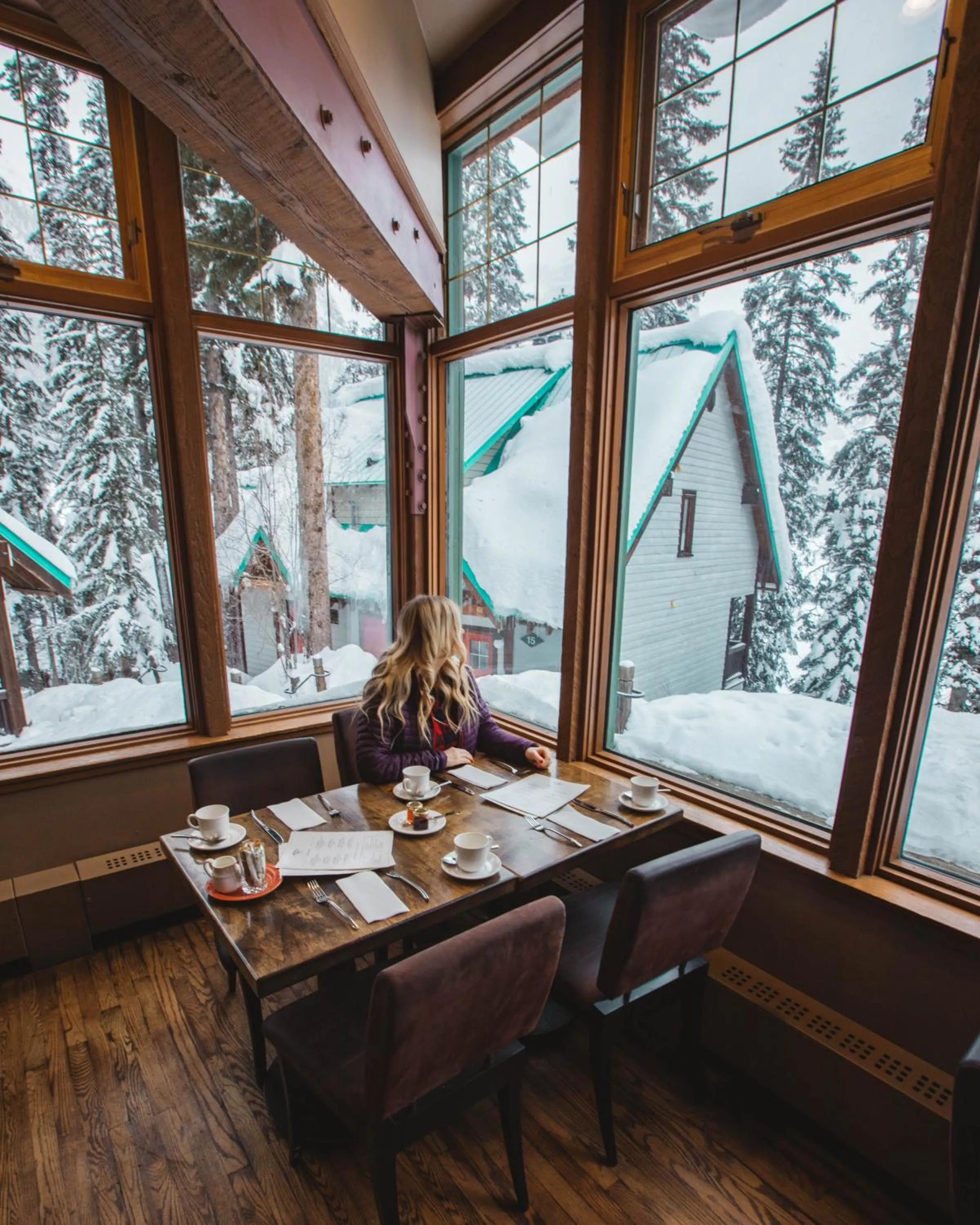 Restaurant/places to eat in Emerald Lake Lodge