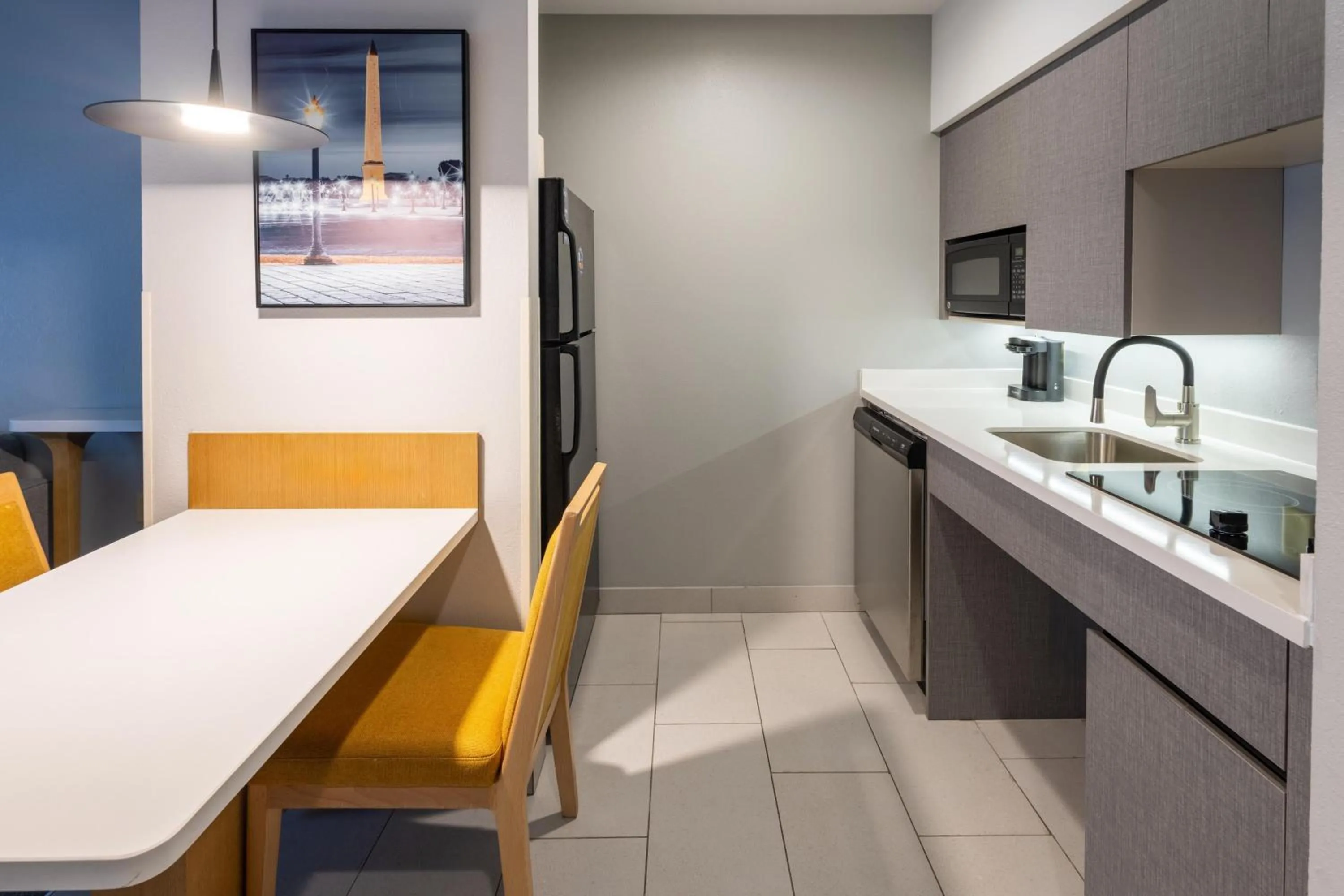Kitchen or kitchenette in Homewood Suites by Hilton Rochester/Greece, NY