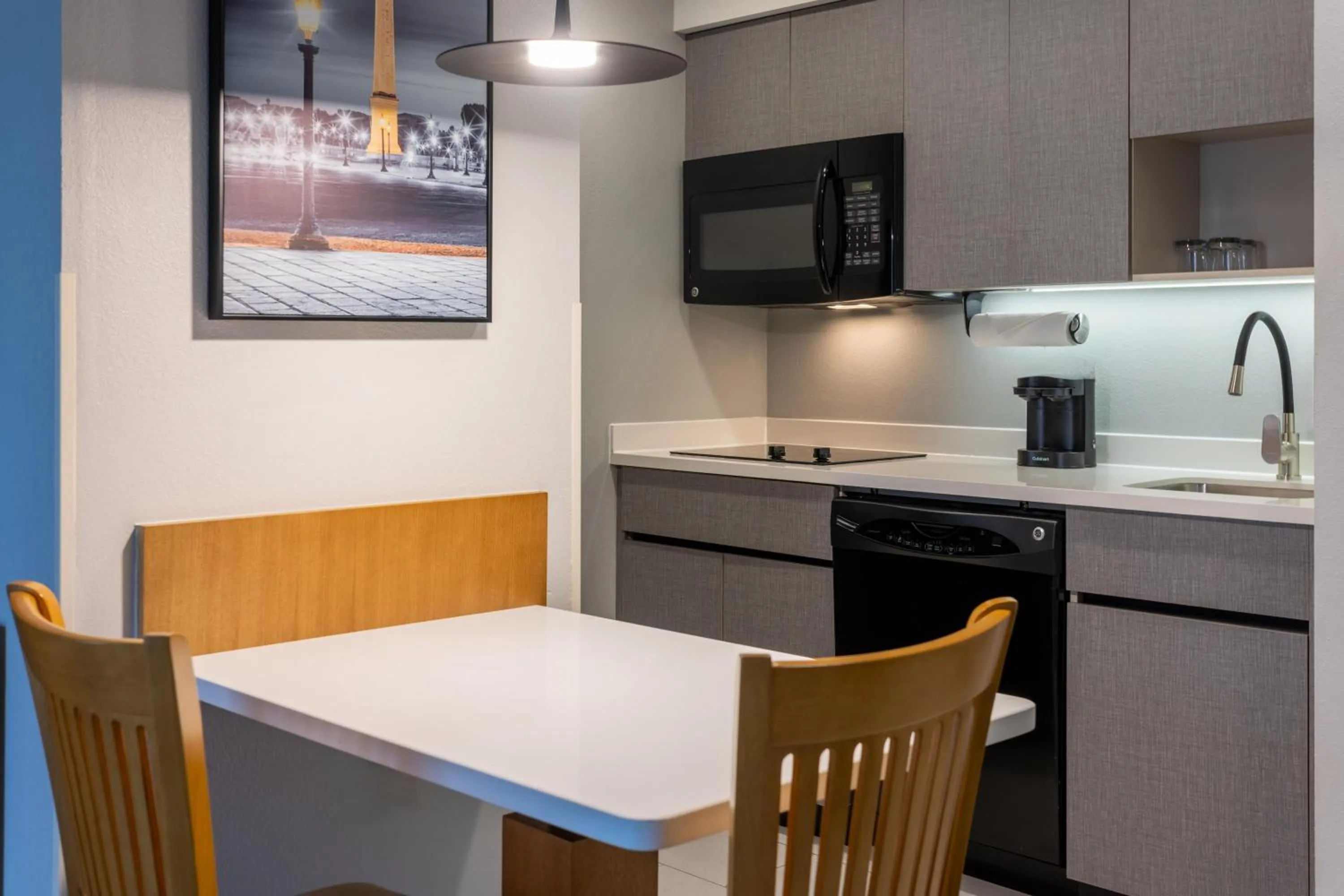 Kitchen or kitchenette in Homewood Suites by Hilton Rochester/Greece, NY