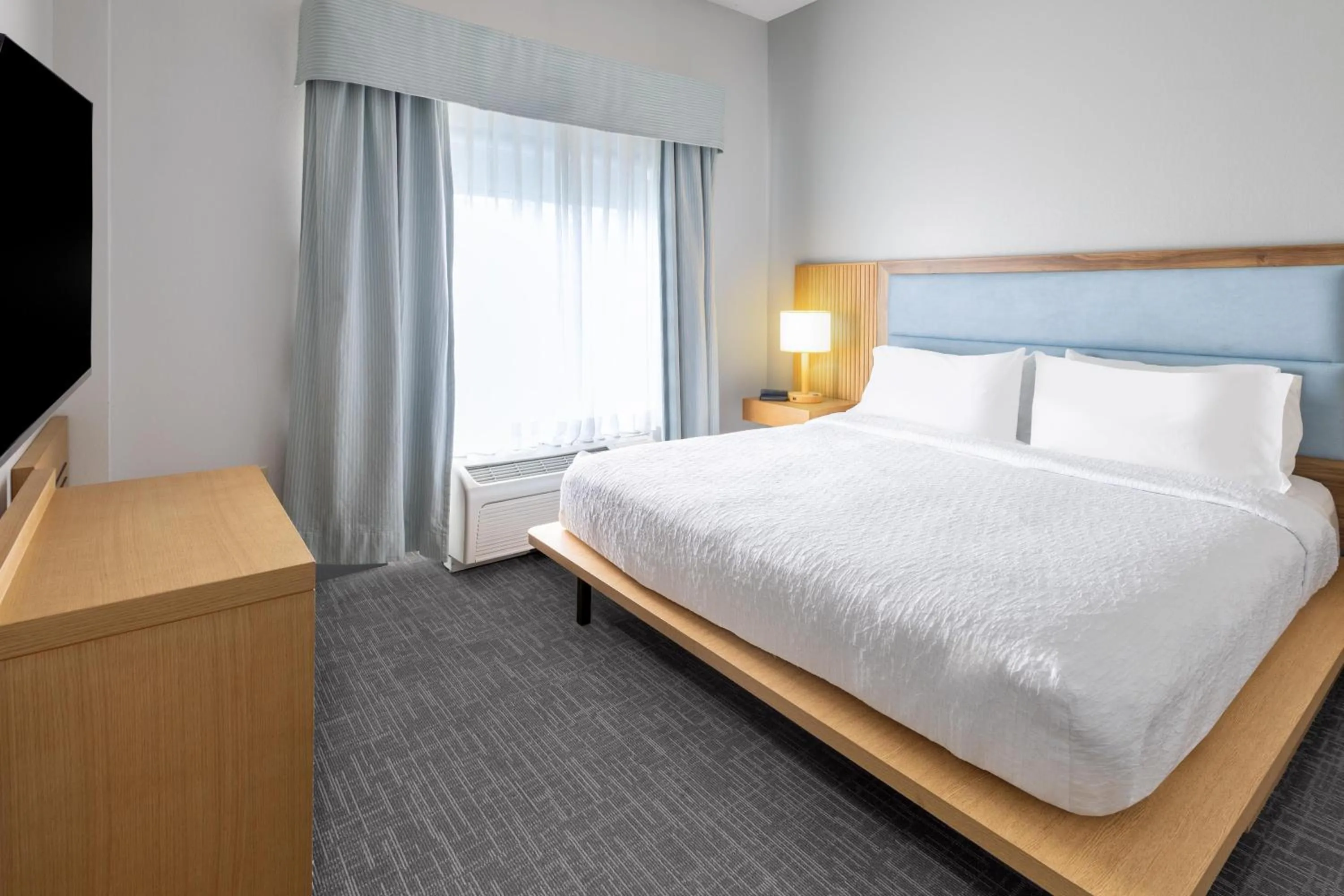 Bed in Homewood Suites by Hilton Rochester/Greece, NY