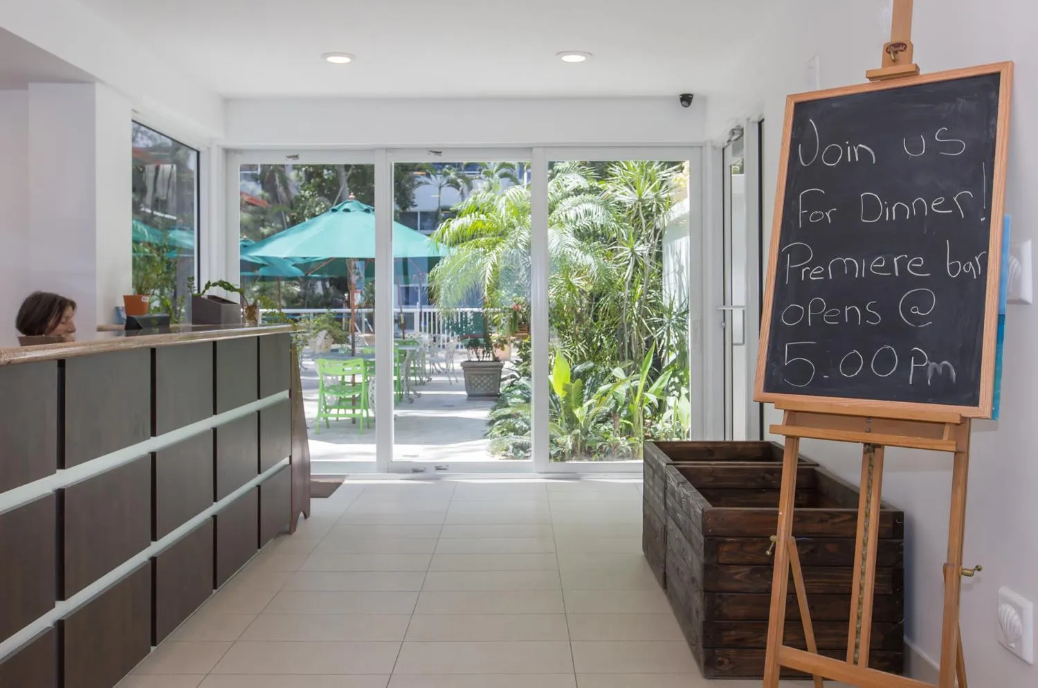 Patio in Premiere Hotel